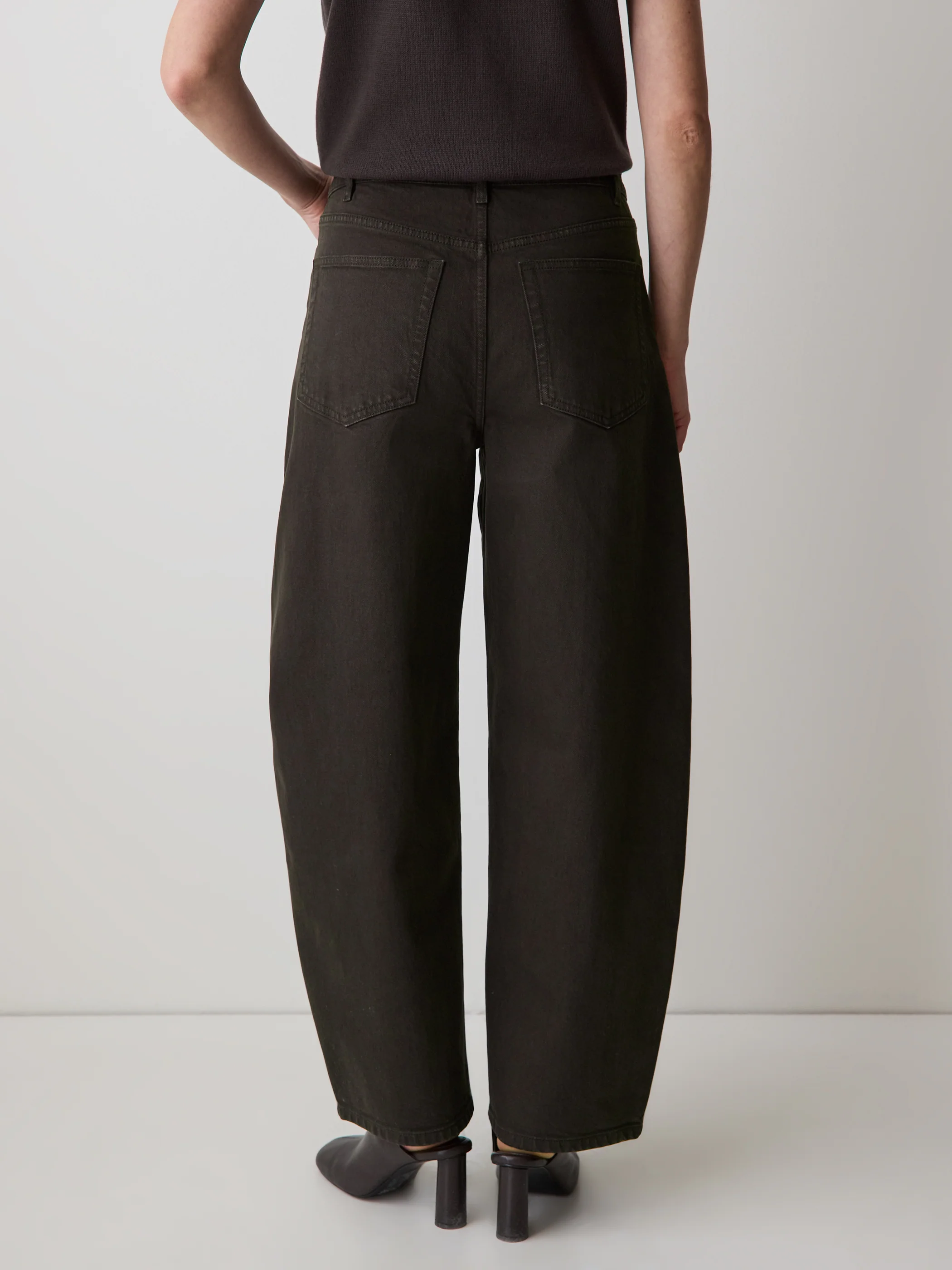 High-Rise Barrel Jeans - Image 9