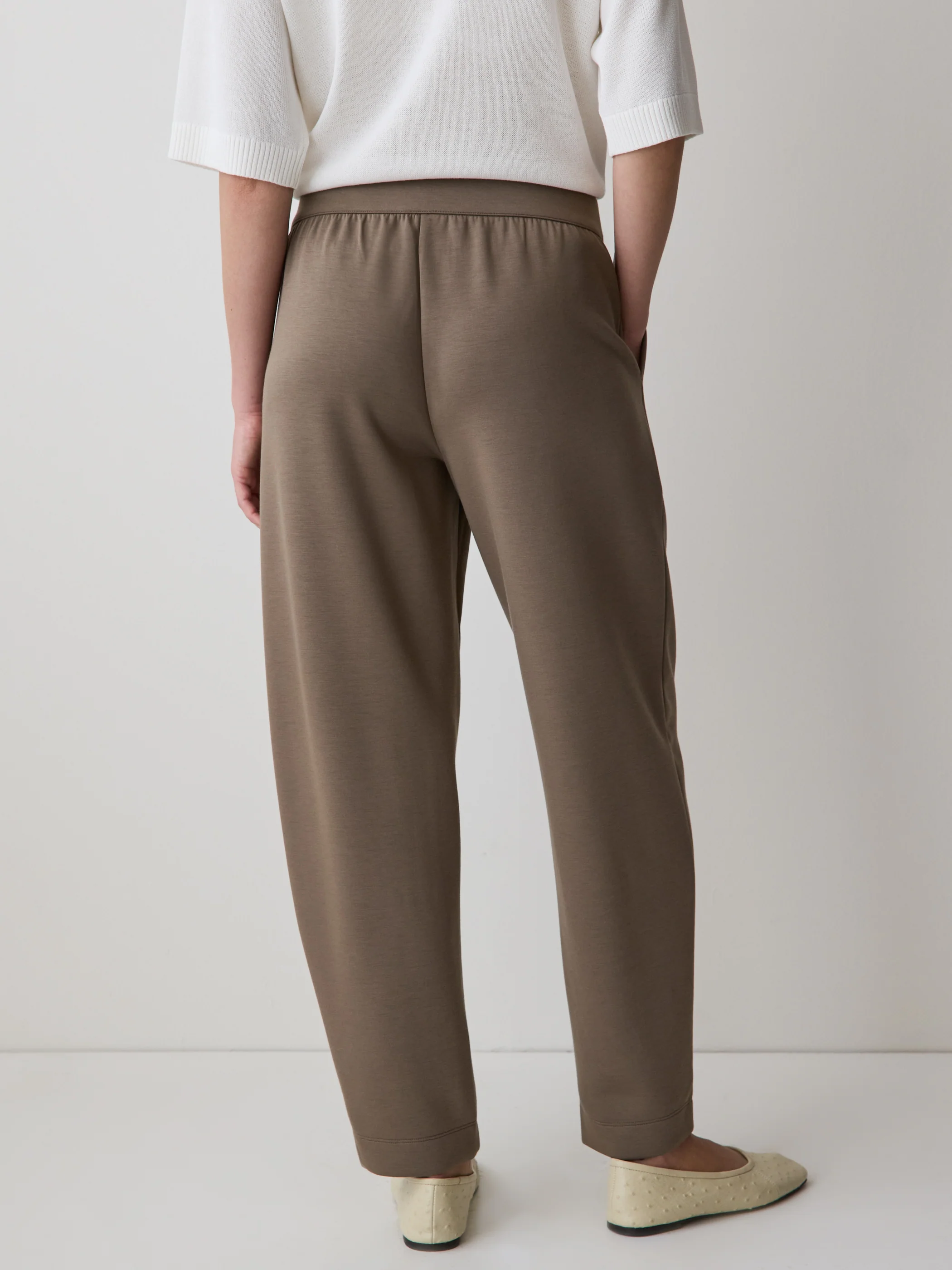 Barrel-Leg Lounge Pant - Image 21