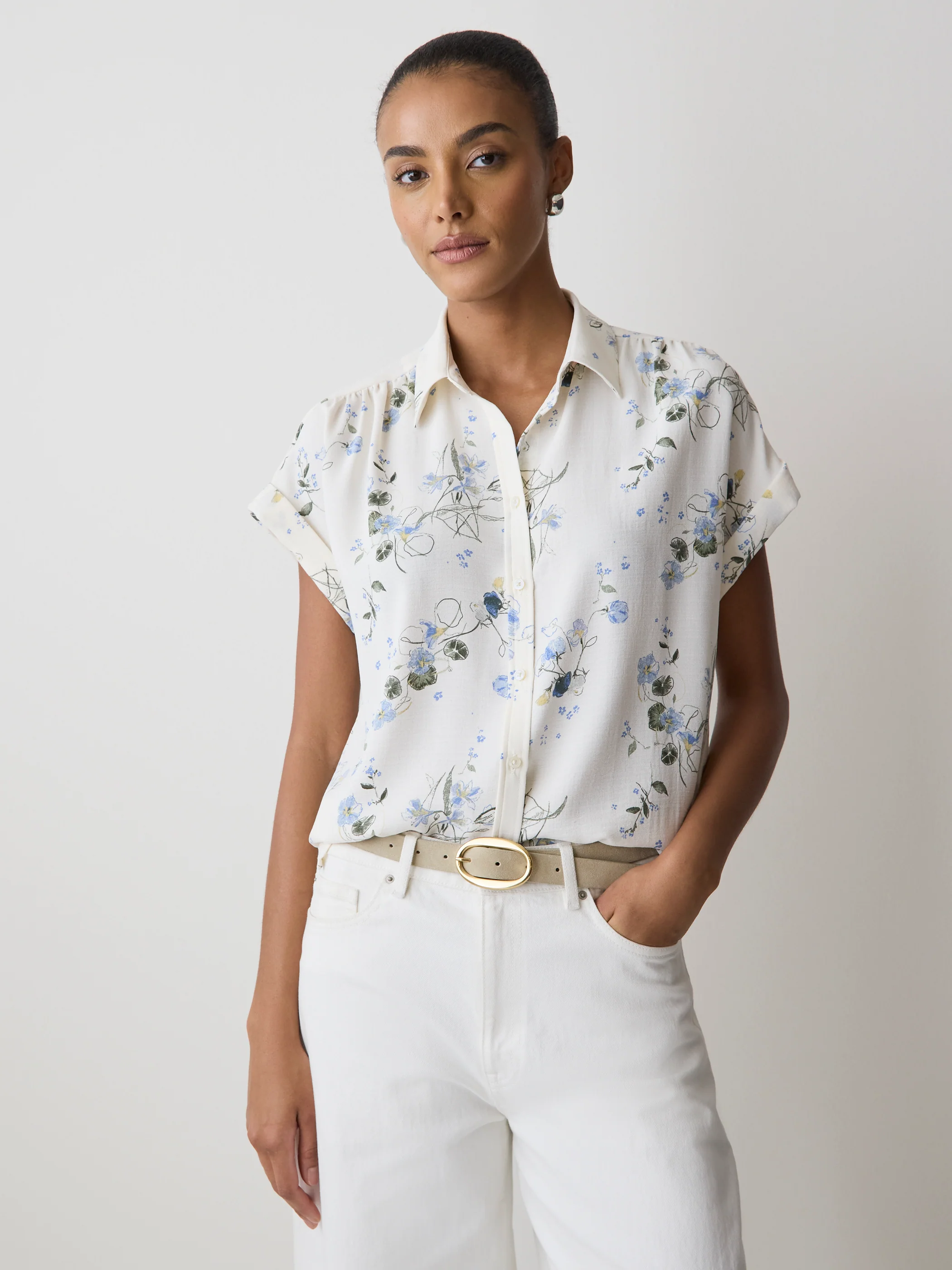 Short-Sleeve Buttoned-Down Blouse