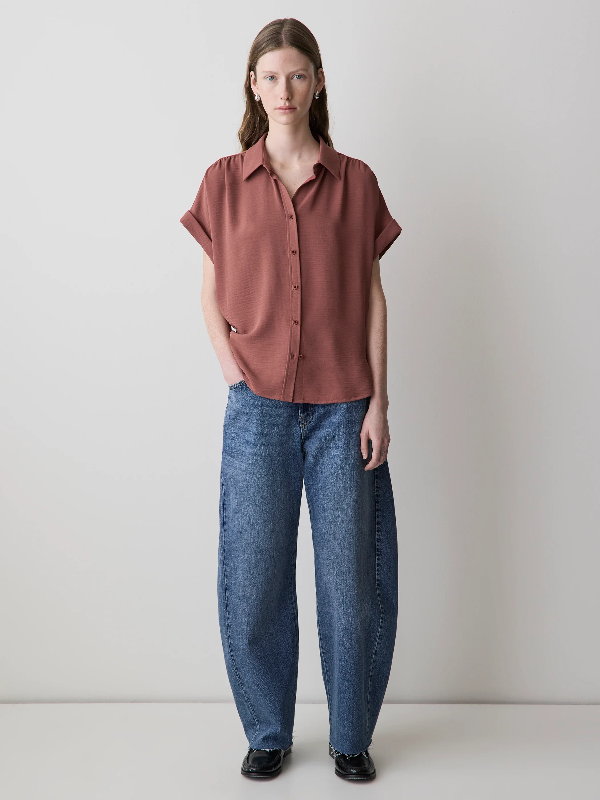 Short-Sleeve Buttoned-Down Blouse - Image 14