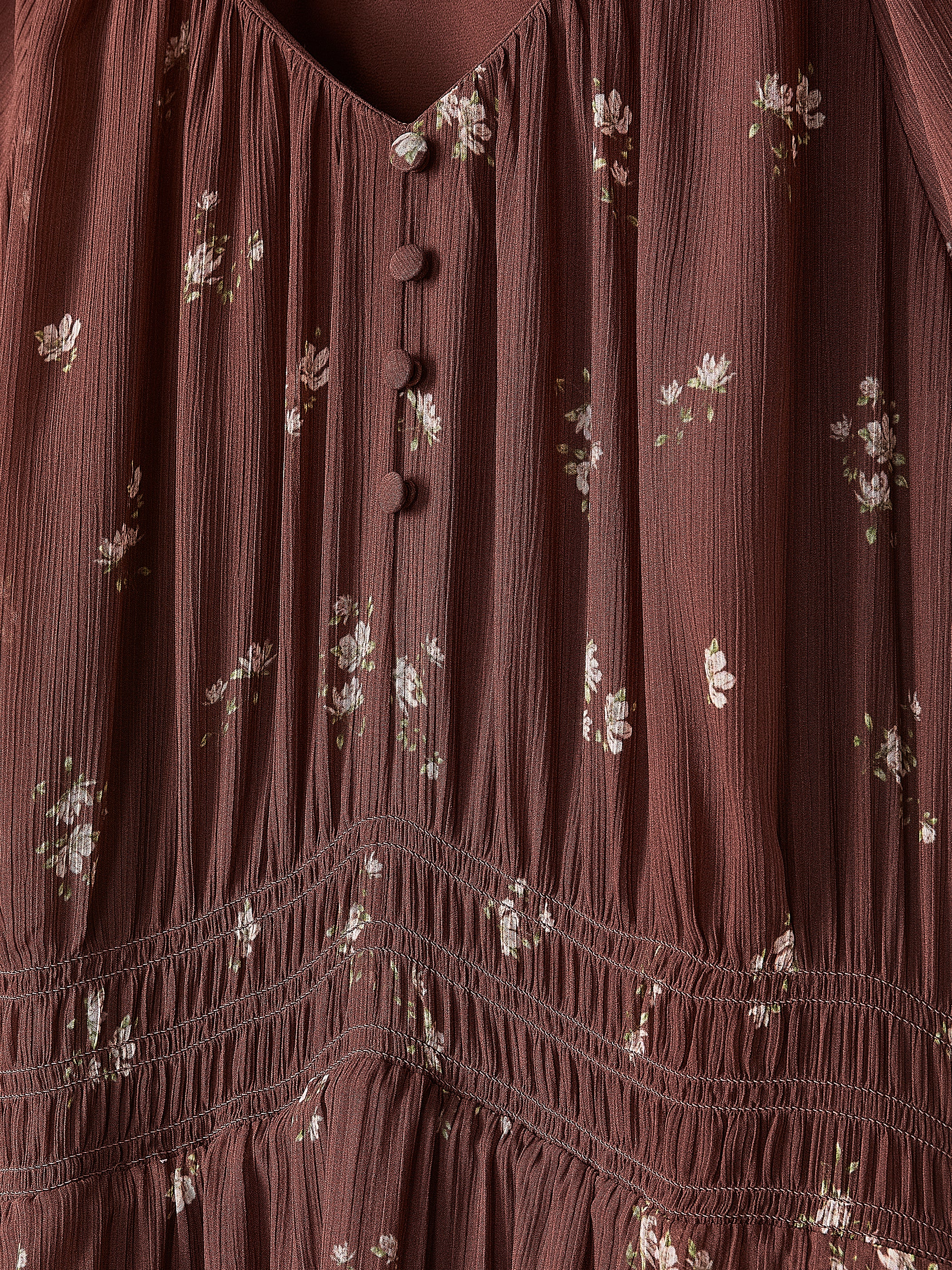 Fit-and-Flare Midi Dress with Short Flutter Sleeves - Image 10