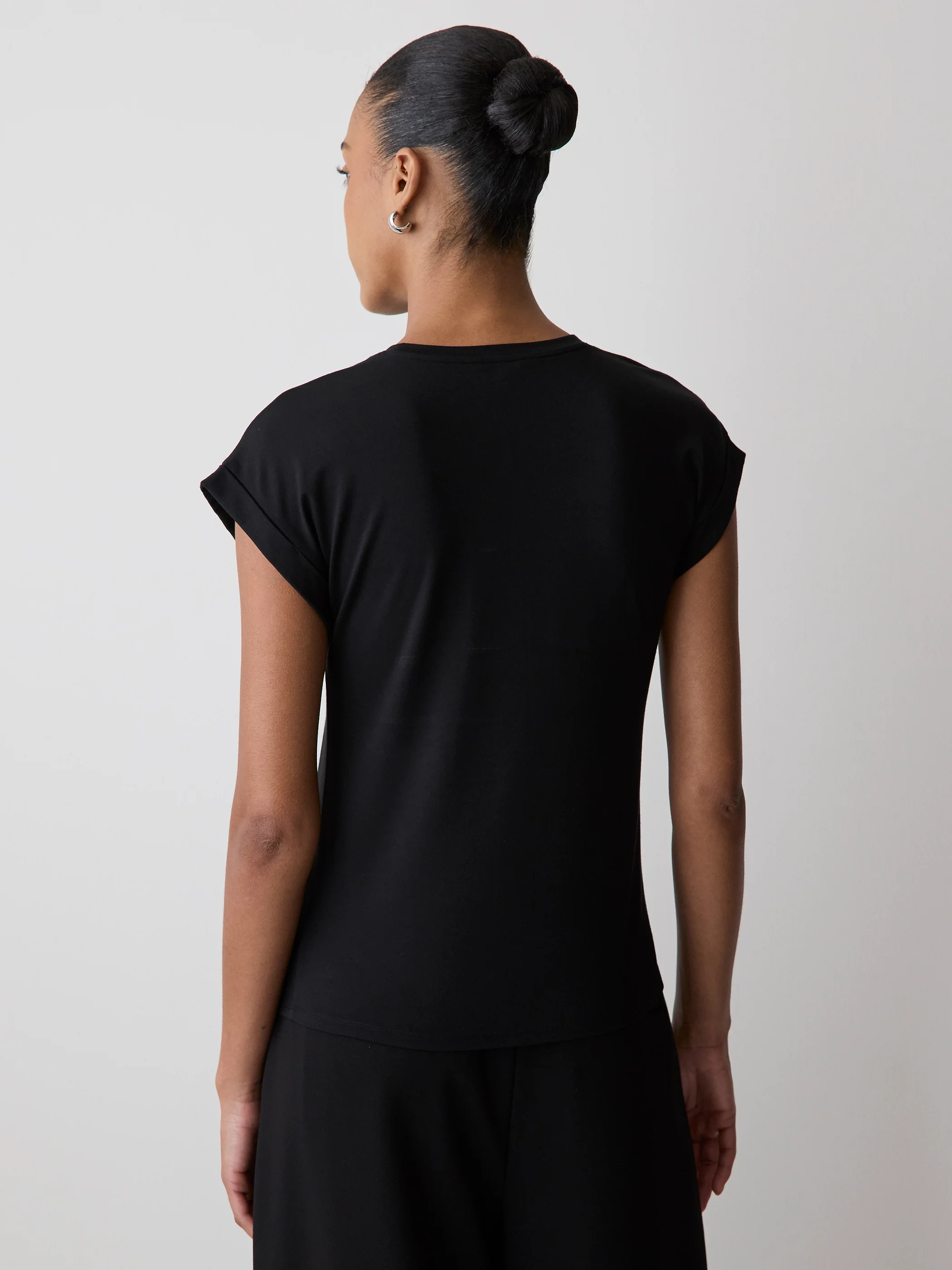 Extended-Sleeve Crew-Neck Tee - Image 3