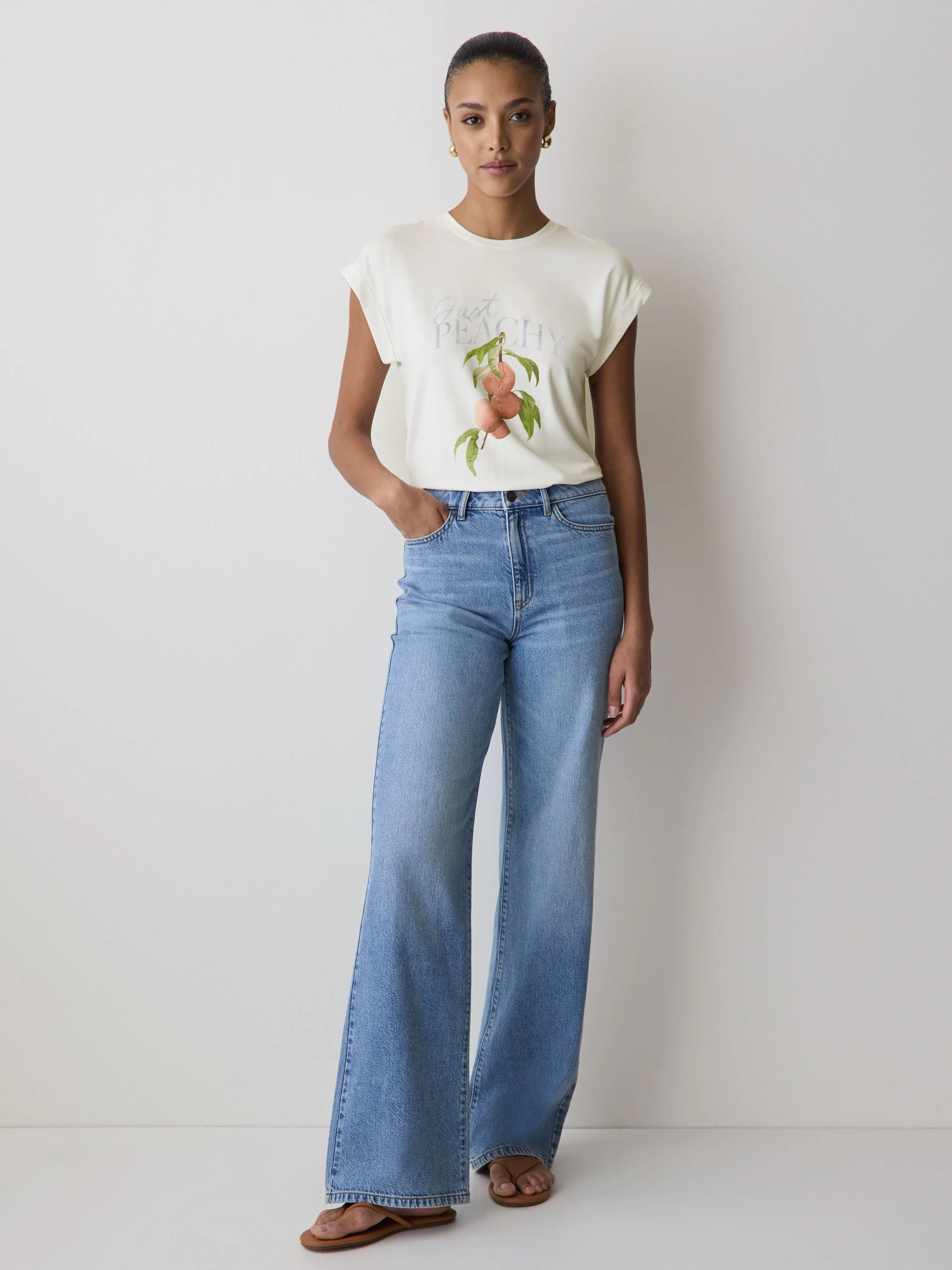 Extended-Sleeve Crew-Neck Tee - Image 17