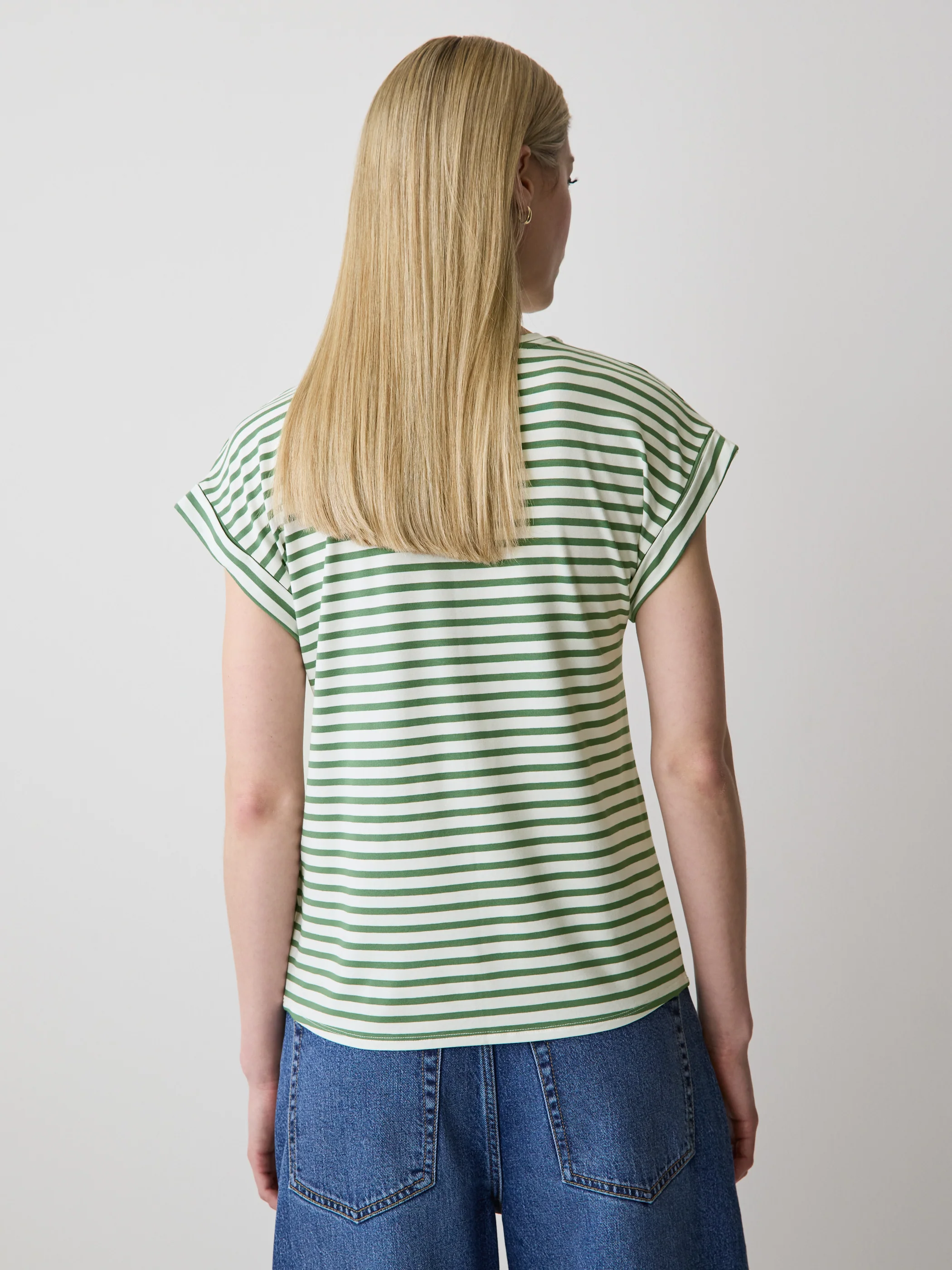 Striped Extended-Sleeve Crew-Neck Tee - Image 13