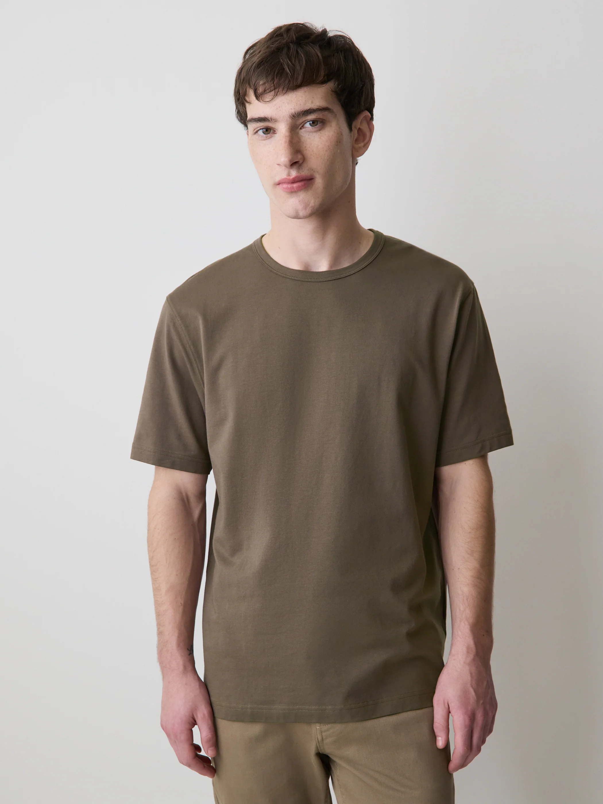 Regular Fit Supima (R) Cotton Crew-Neck T-Shirt - Image 41
