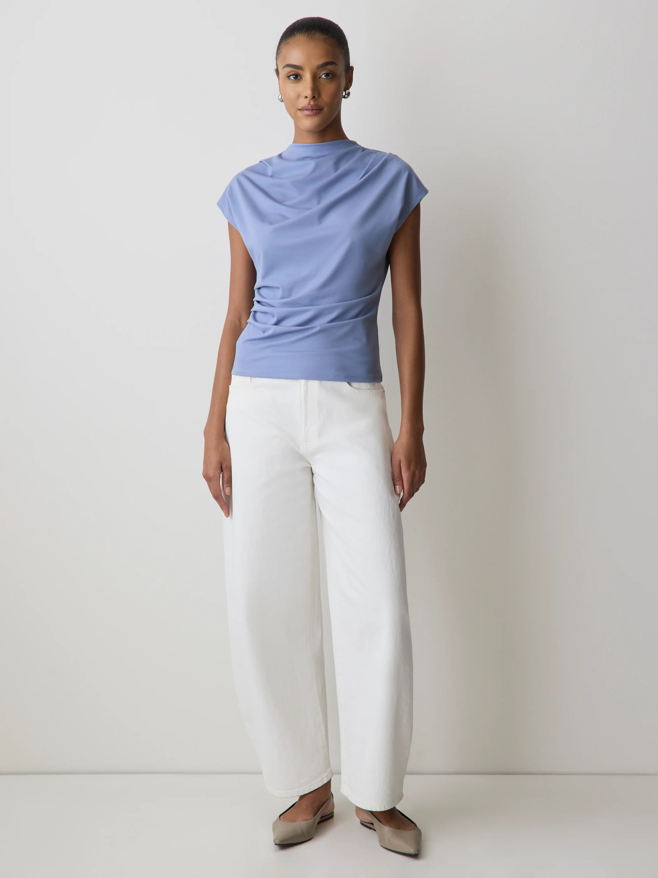 Extended-Sleeve Crew-Neck Draped Top - Image 14