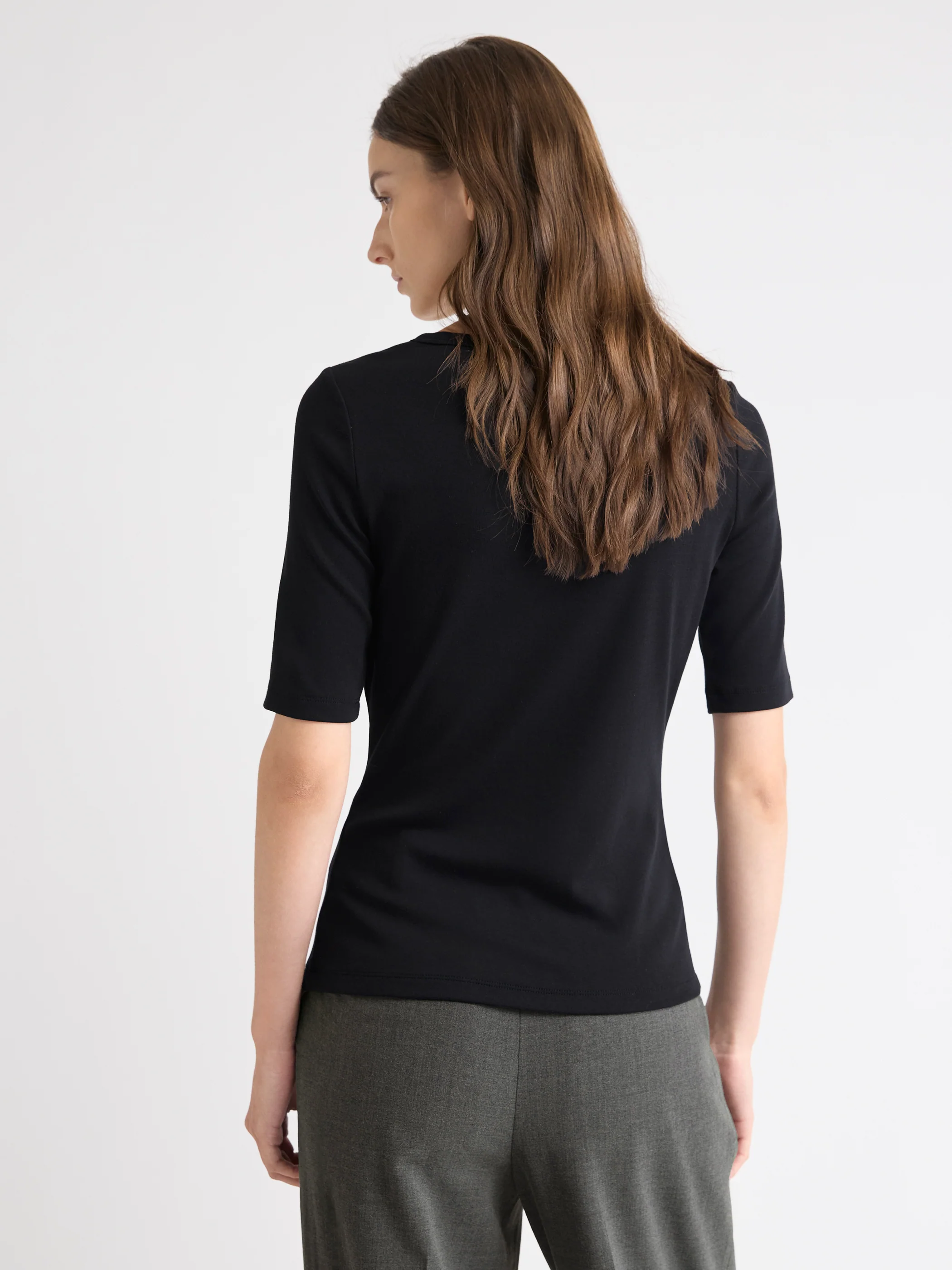 Elbow-Sleeve Crew-Neck Fitted Tee - Image 3