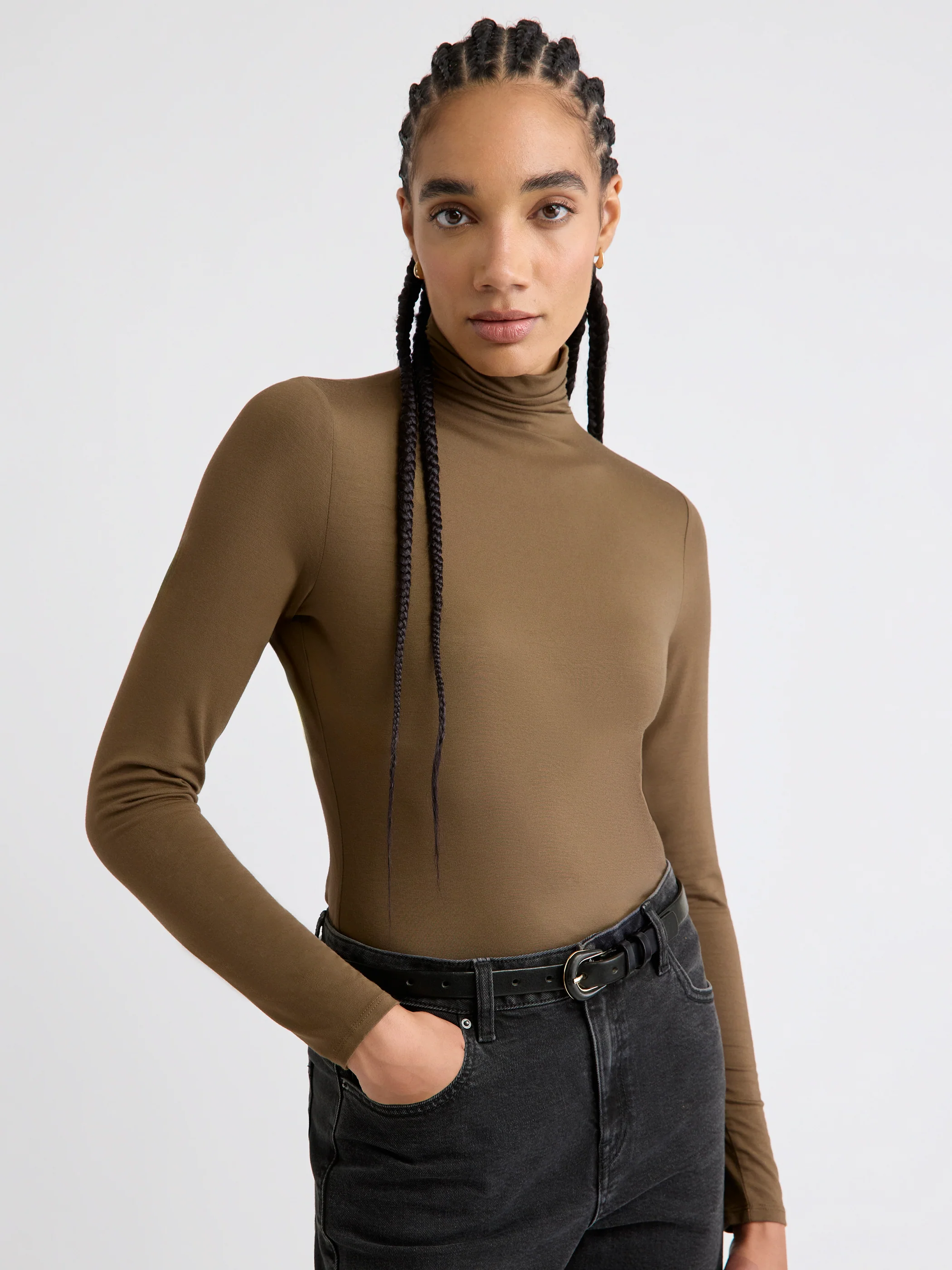 Fitted Long-Sleeve Mock-Neck Tee - Image 25