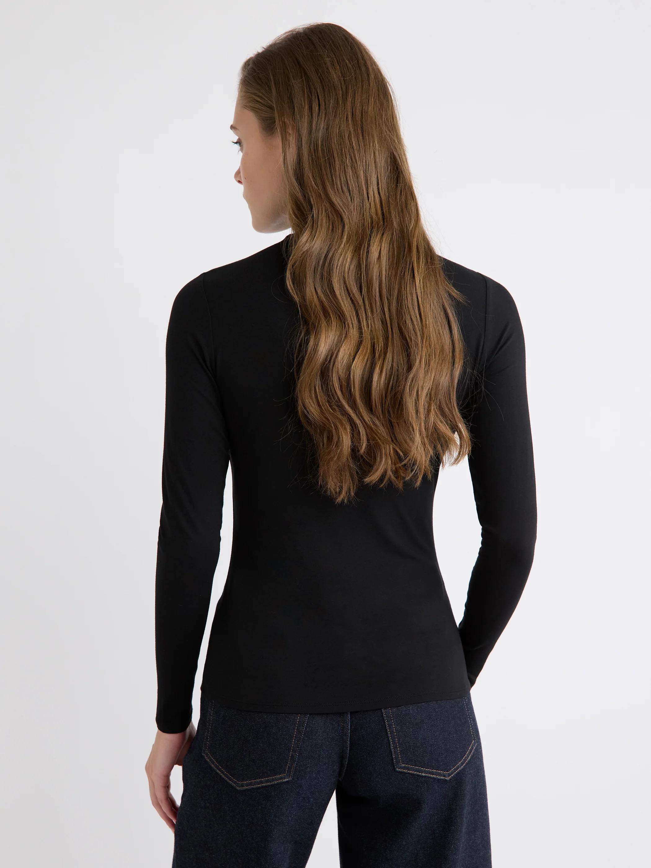 Fitted Long-Sleeve Mock-Neck Tee - Image 3