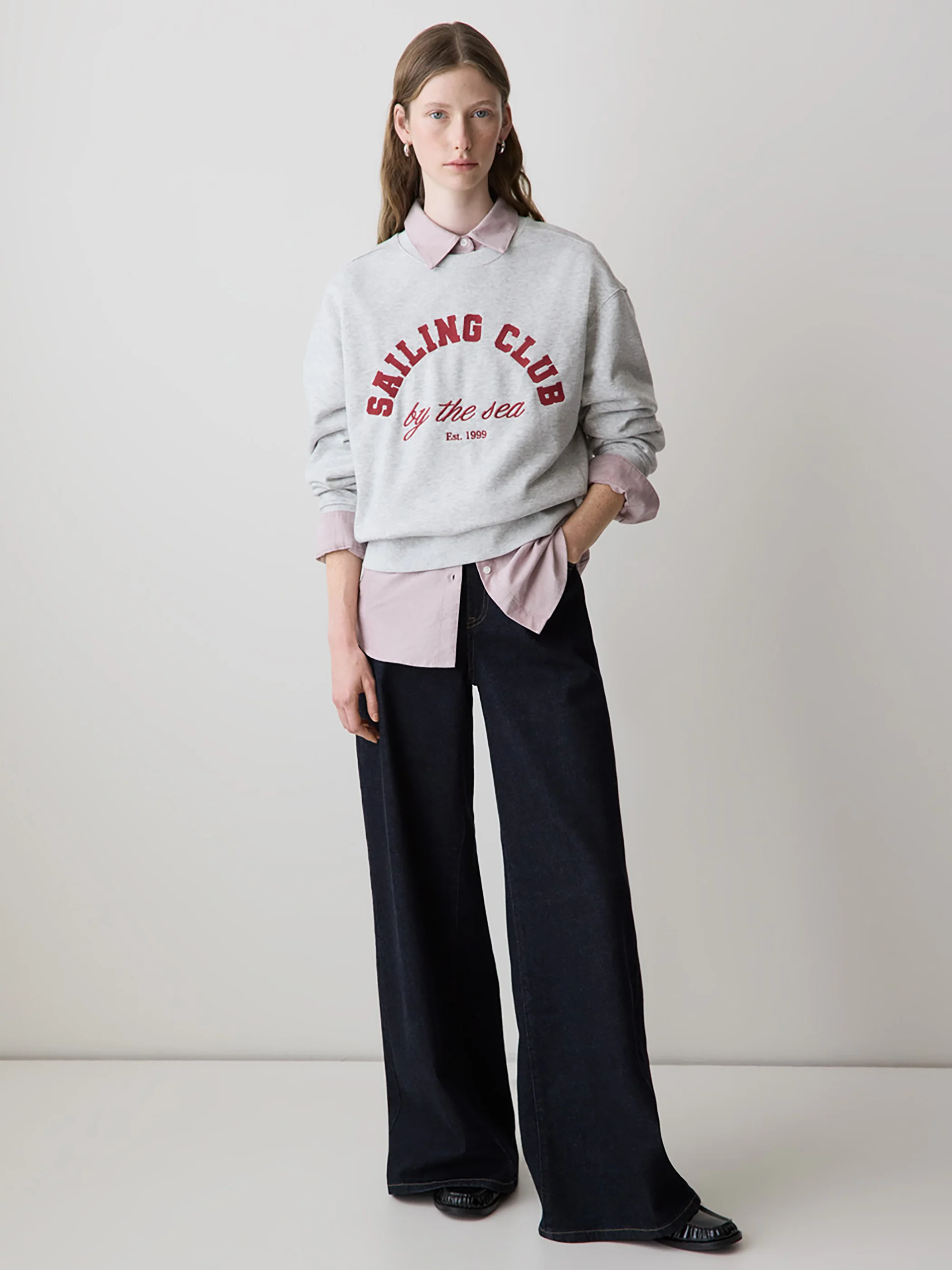 Long-Sleeve Crew-Neck French Terry Sweatshirt - Image 7