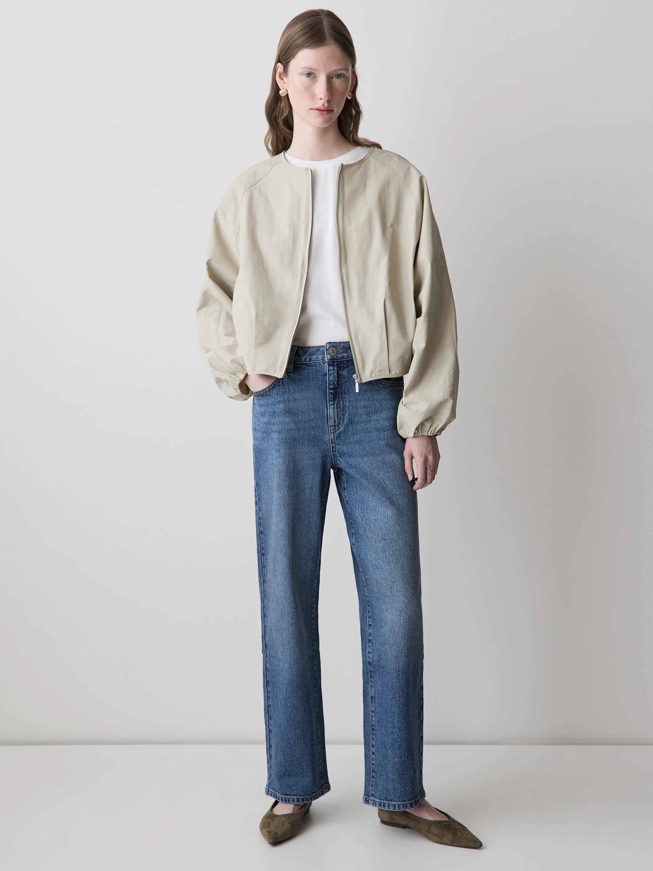 Cropped Straight-Leg Jeans - Image 3