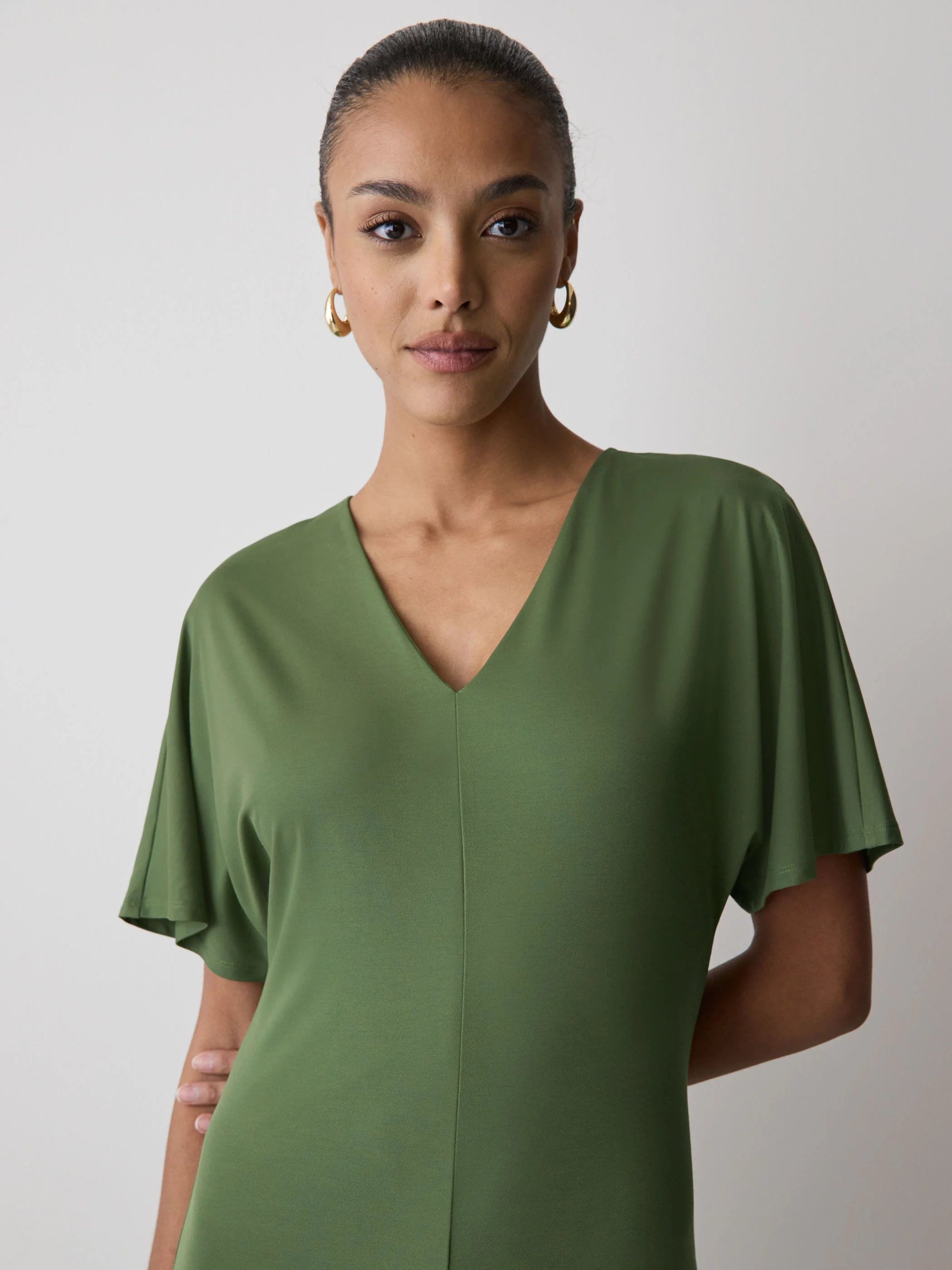 Short-Sleeve V-Neck Midi Dress - Image 10