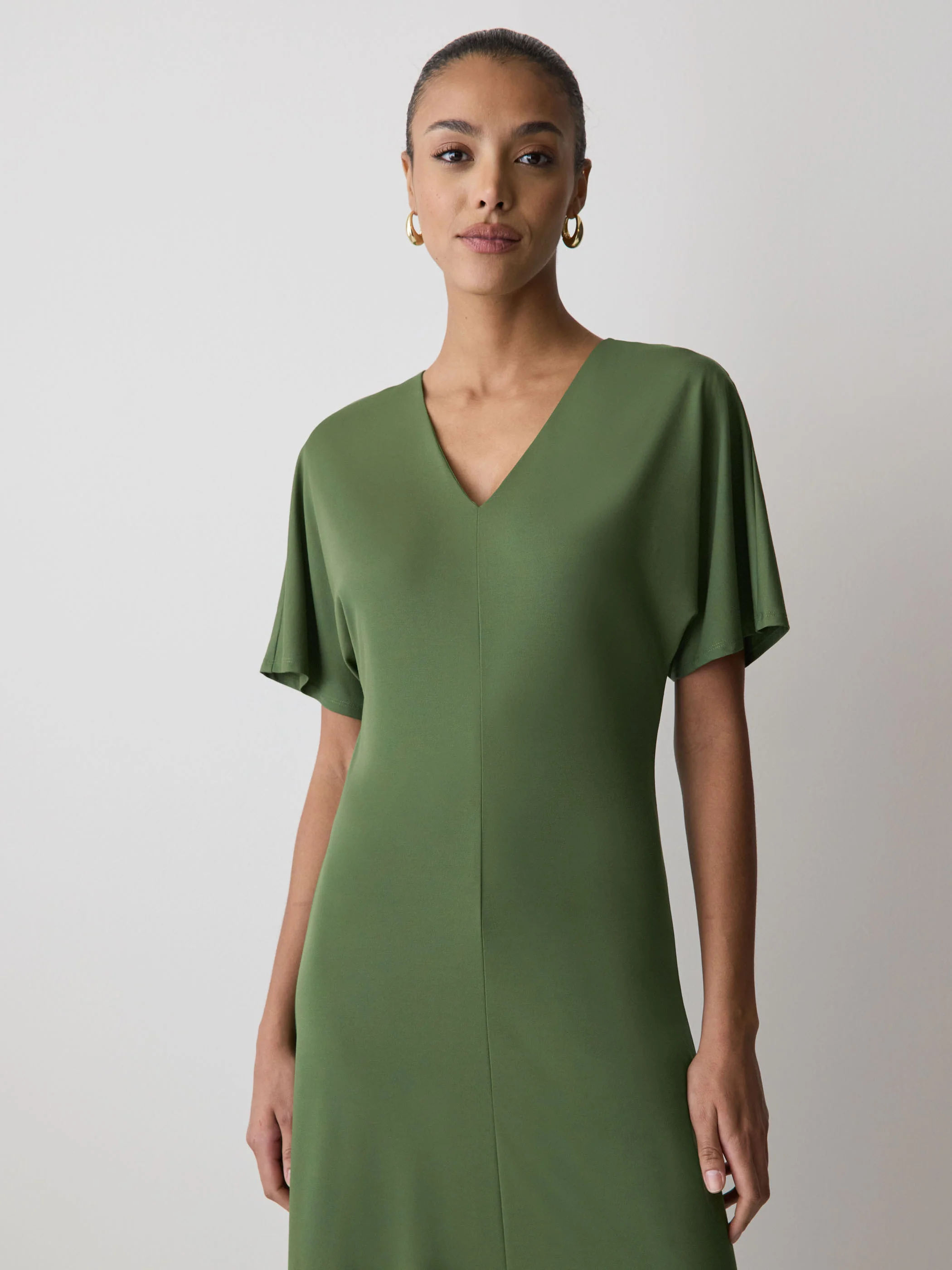 Short-Sleeve V-Neck Midi Dress - Image 8