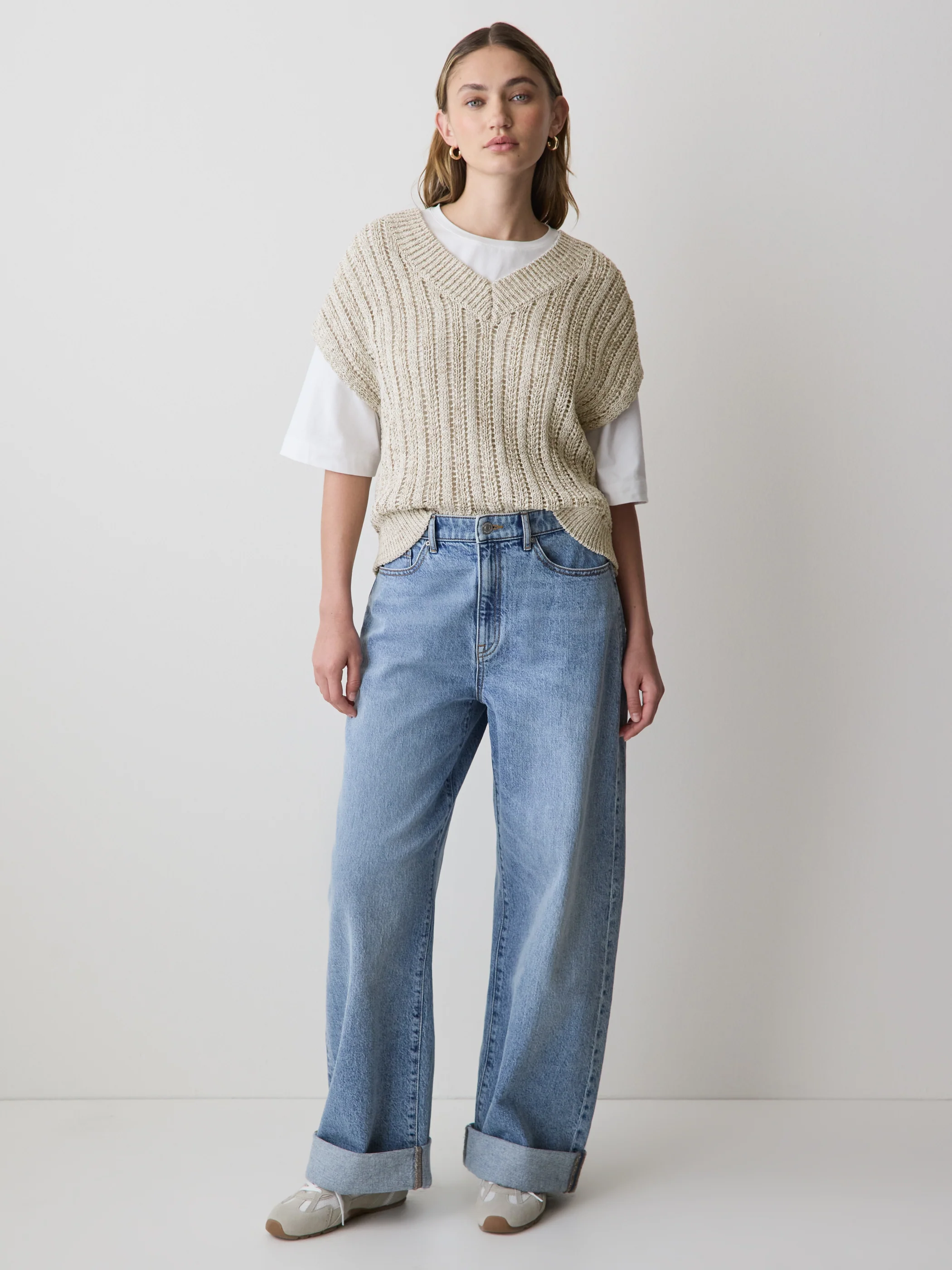 Sleeveless V-Neck Sweater Vest - Image 2