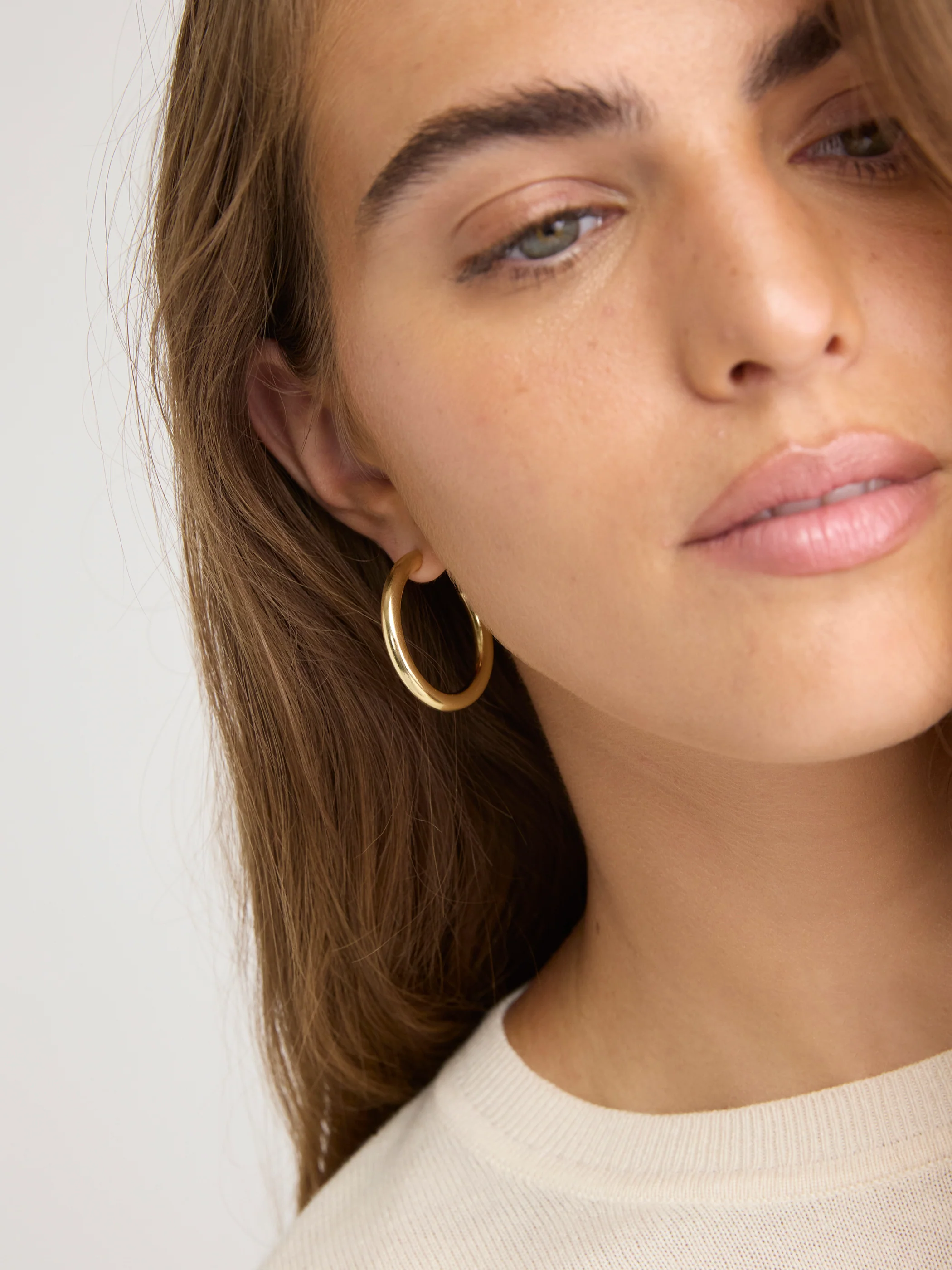 Large Essential Hoops - Image 3