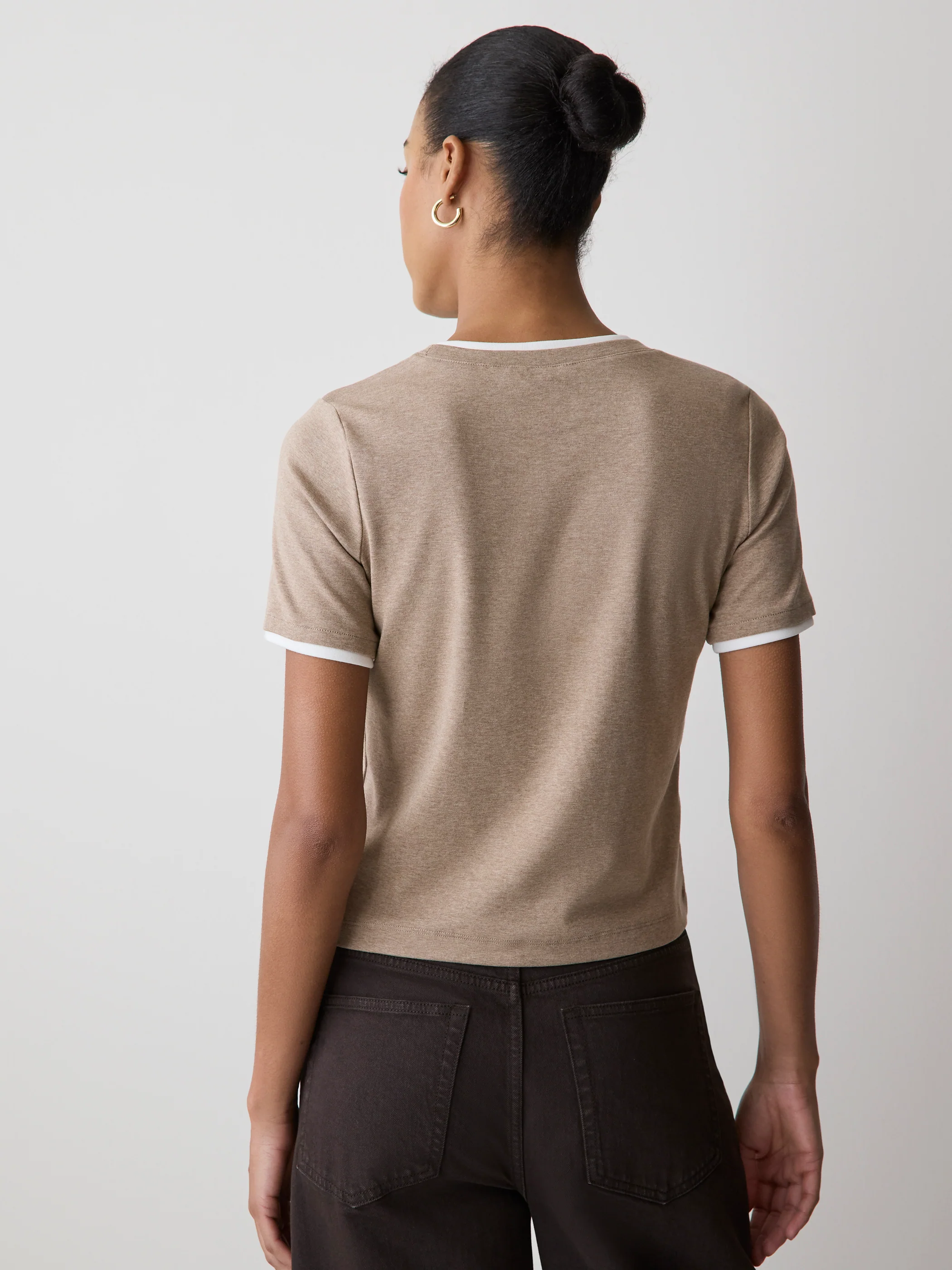 Short-Sleeve Crew-Neck Ribbed Basic Tee - Image 3