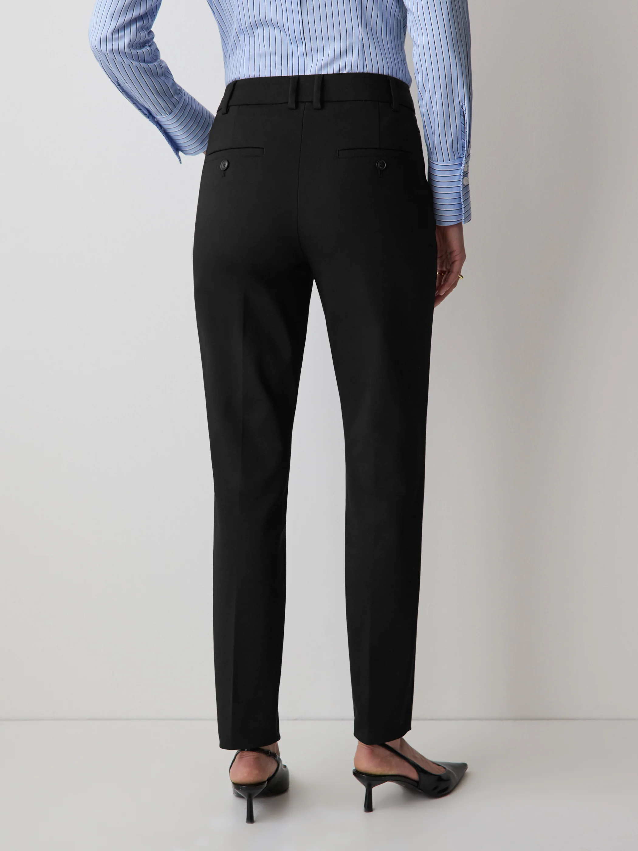 Limitless Mid-Rise Slim-Leg Signature Fit Ankle Pant - Image 3