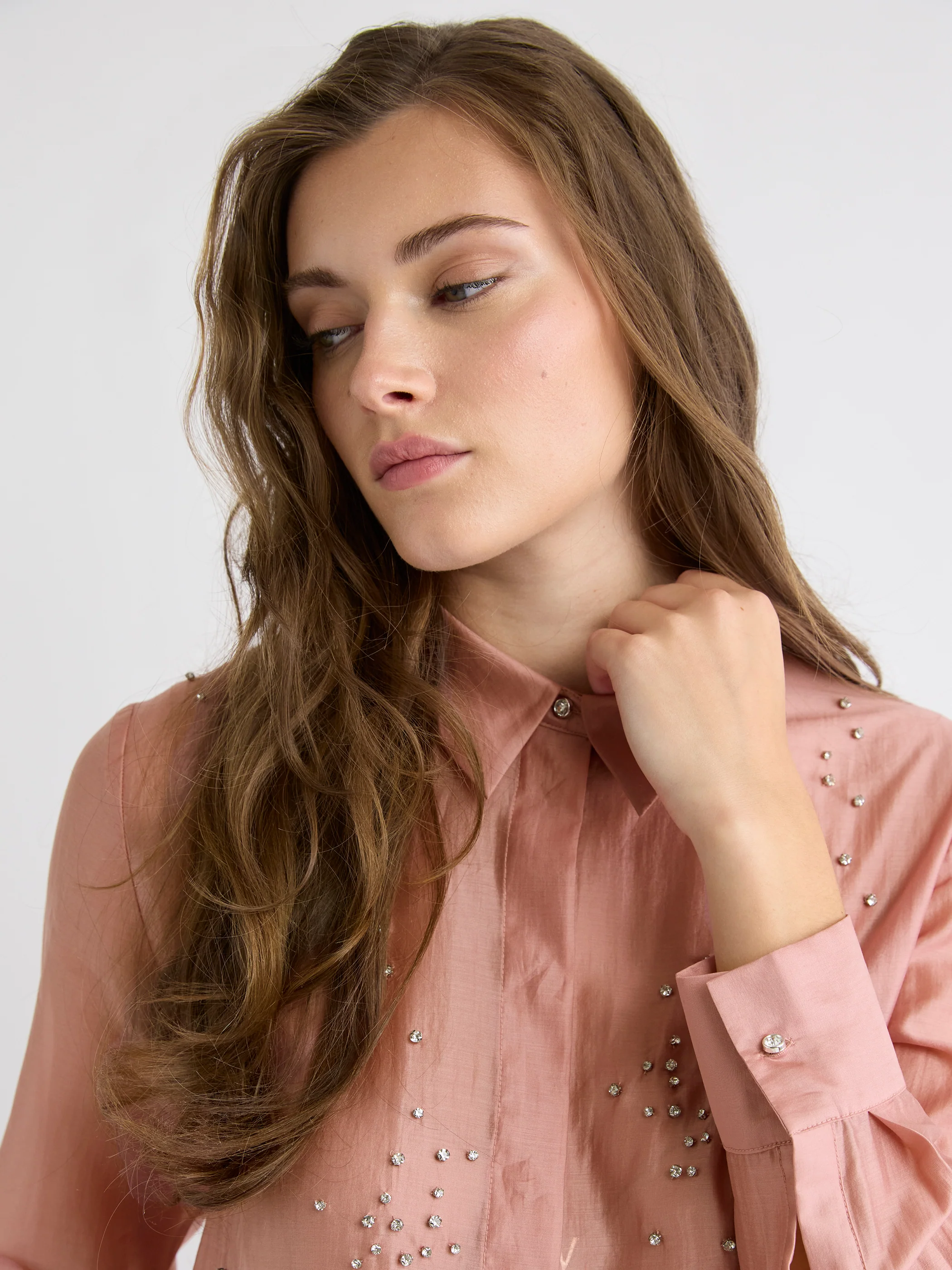 Long-Sleeve Buttoned-Down Blouse with Rhinestones - Image 10