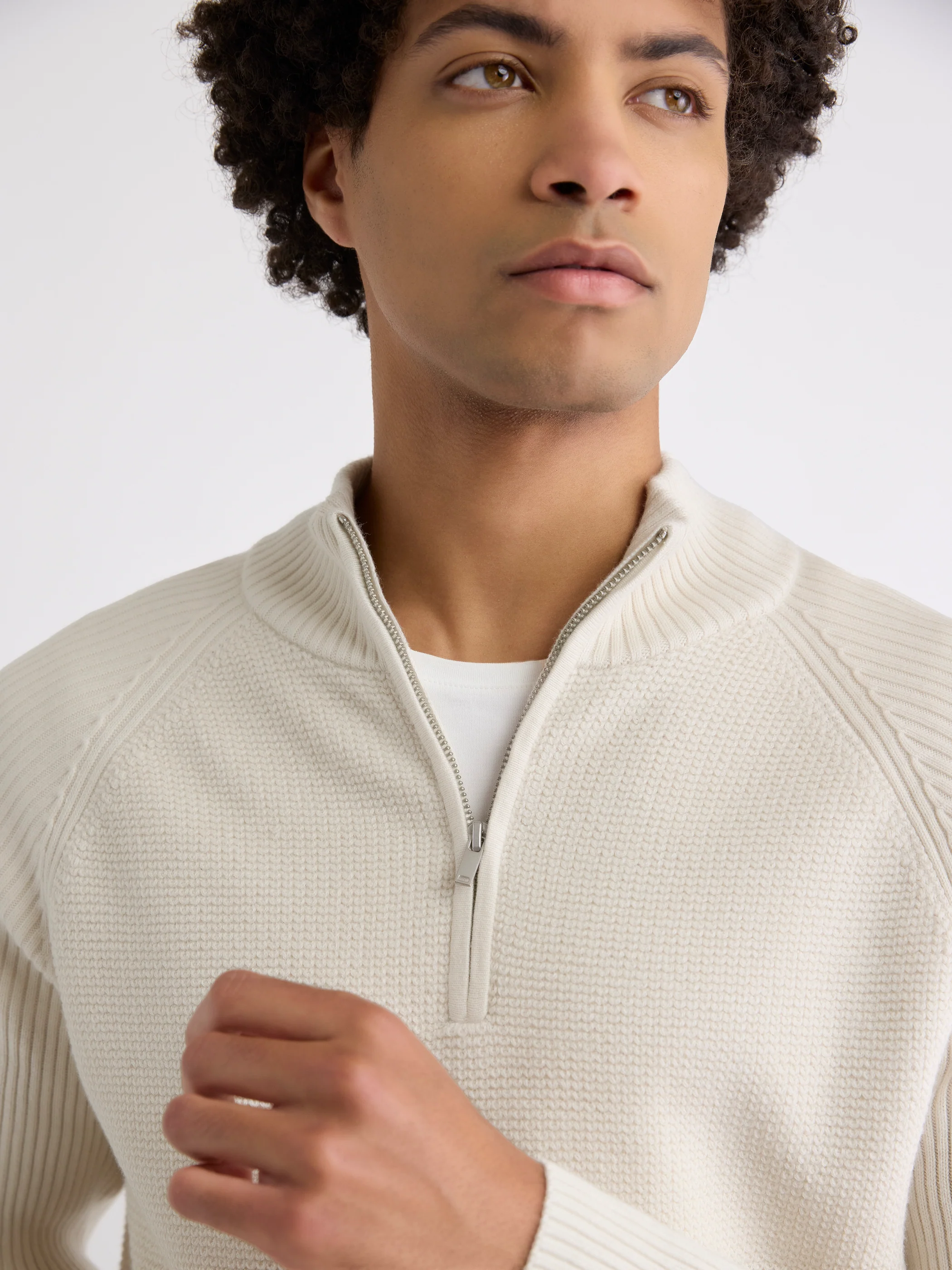 Long-Sleeve Quarter-Zip Mock-Neck Sweater - Image 30