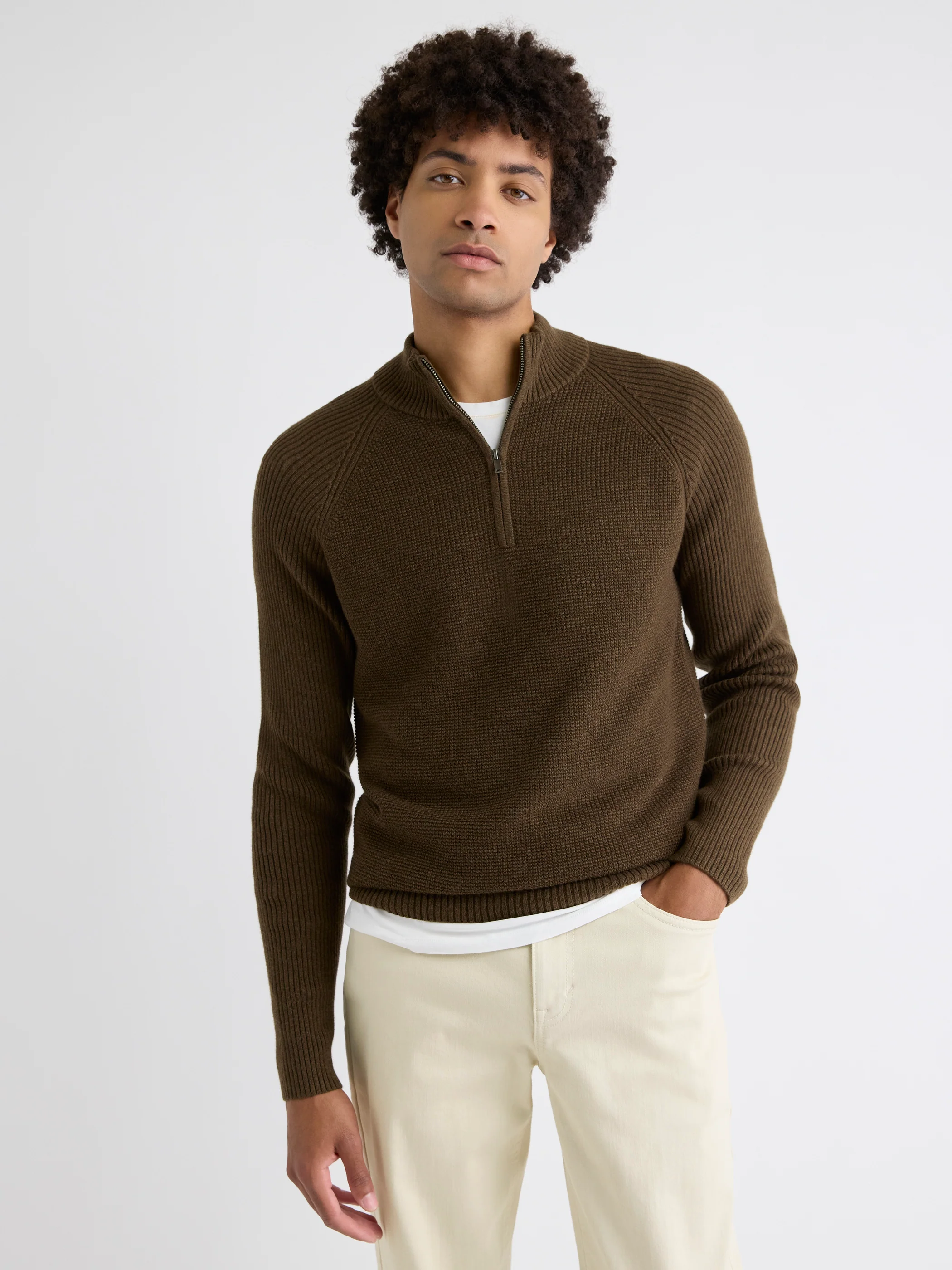 Long-Sleeve Quarter-Zip Mock-Neck Sweater - Image 31