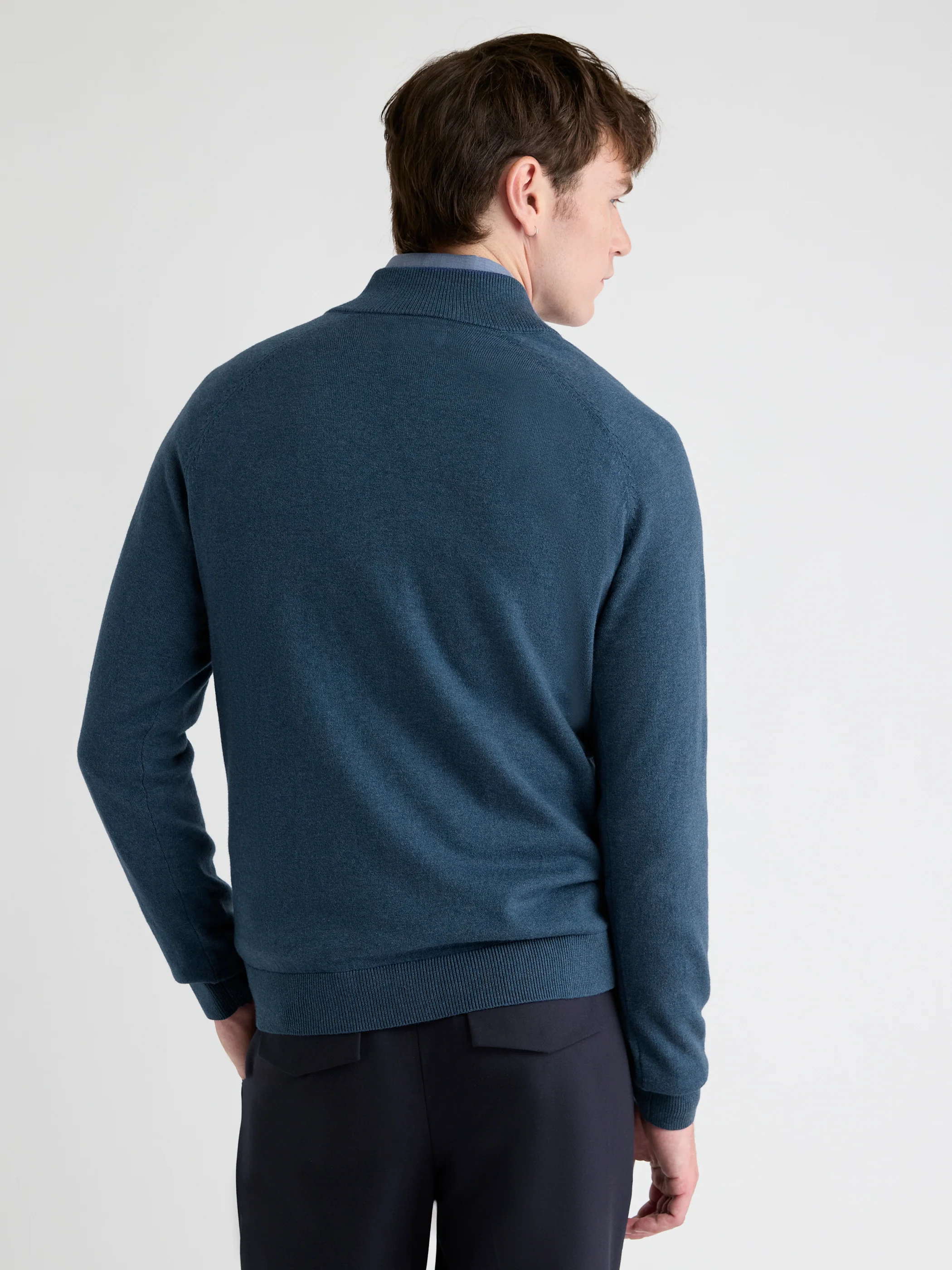 Long-Sleeve Quarter-Zip Mock-Neck Sweater - Image 26