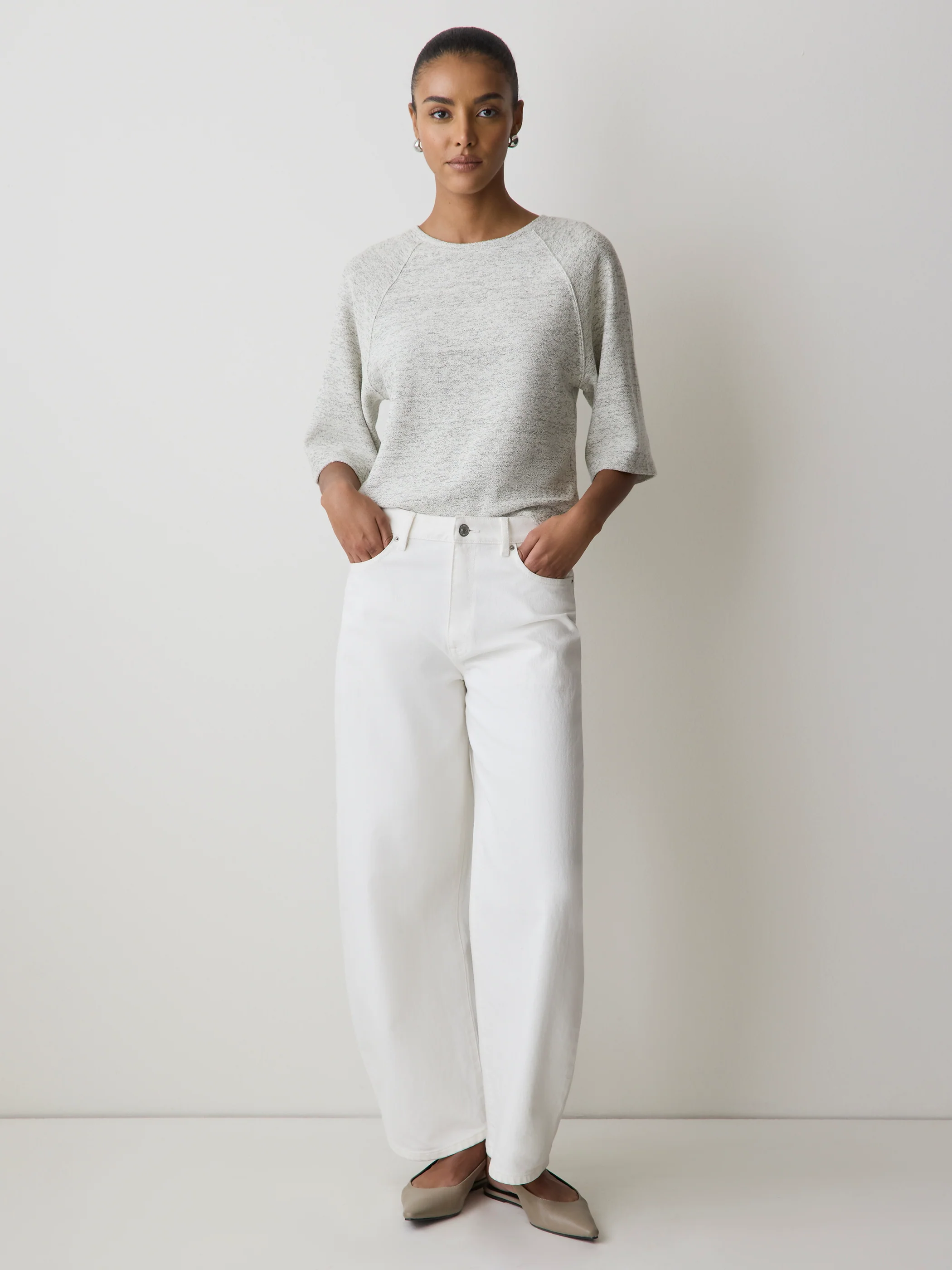 Long-Raglan-Sleeve Crew-Neck Top - Image 7