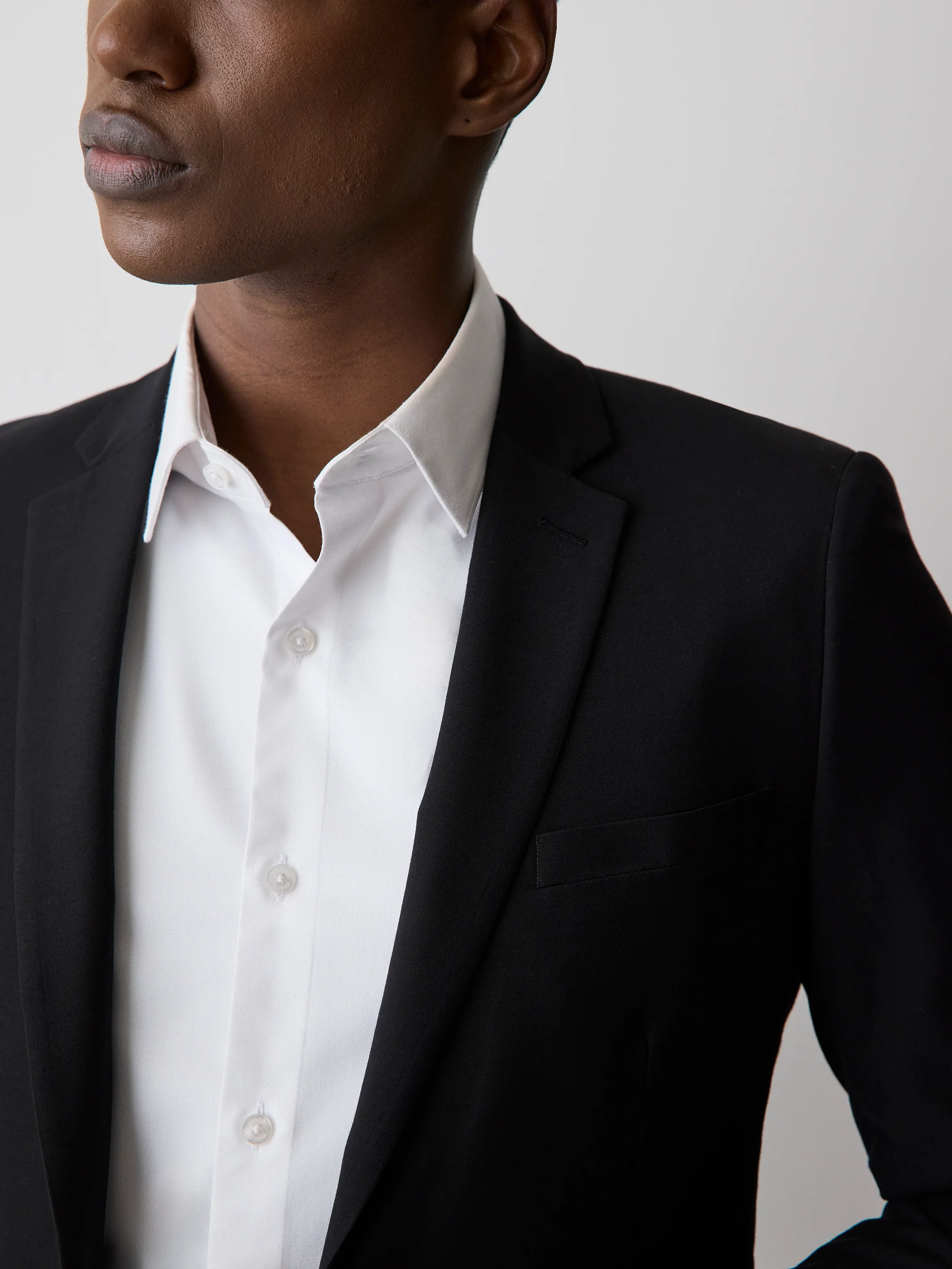 Essential Slim Fit Black Wool-Blend Suit Blazer - Image 4