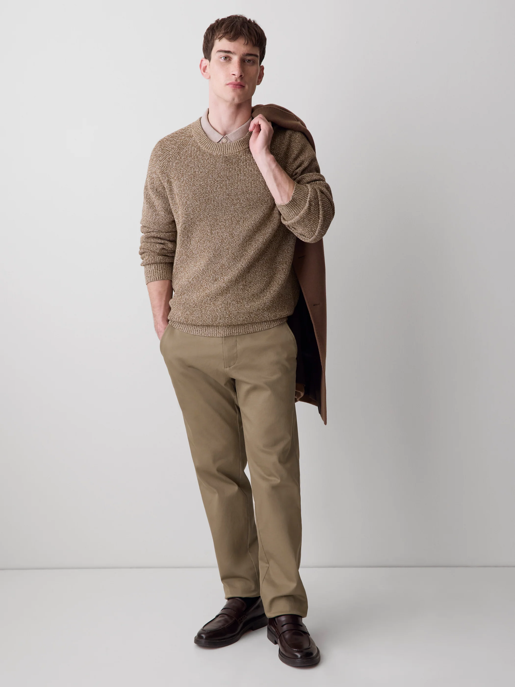Merino-Wool Short-Sleeve Polo Sweater - Image 9