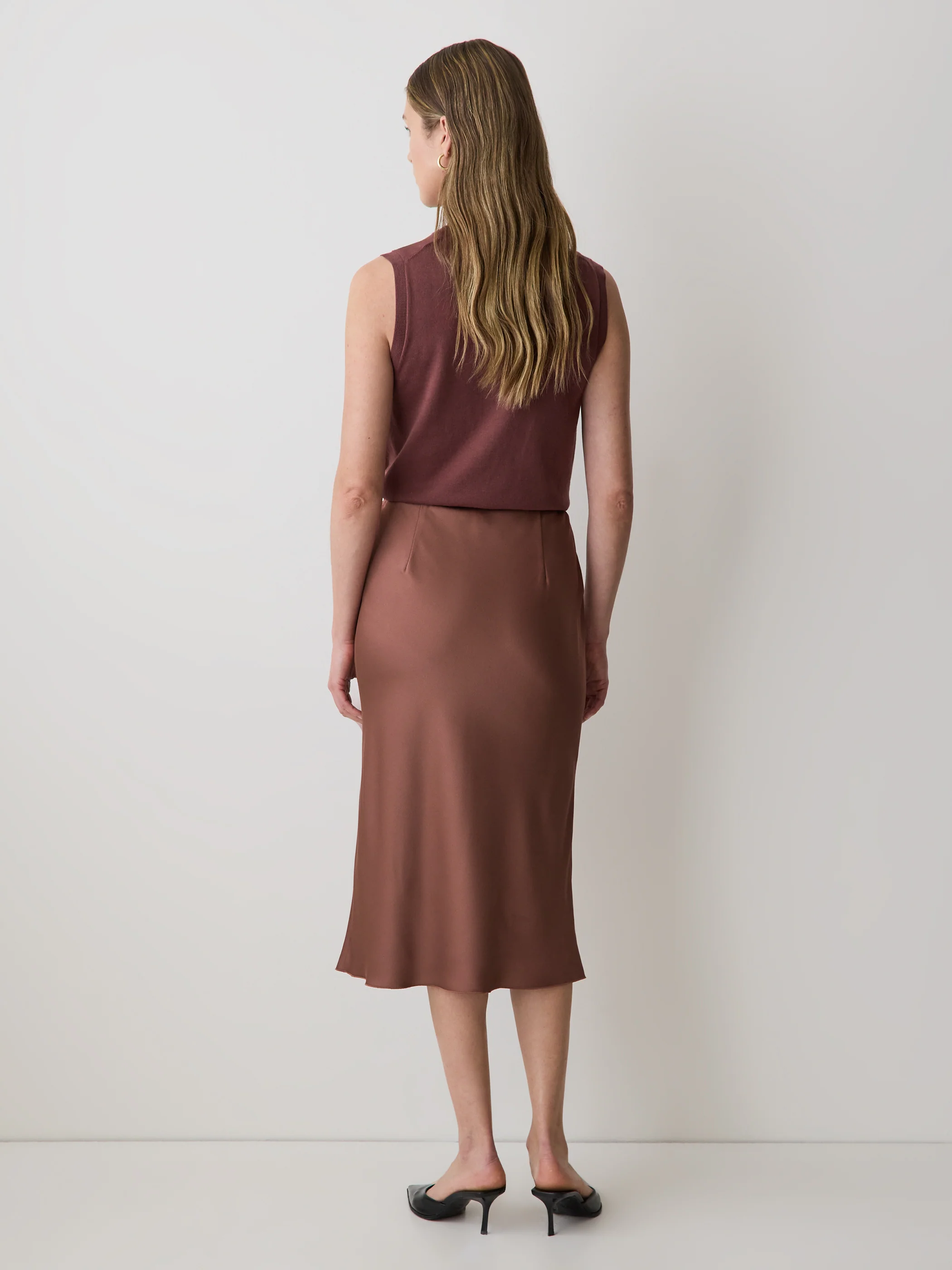 High-Rise Straight Midi Skirt - Image 9