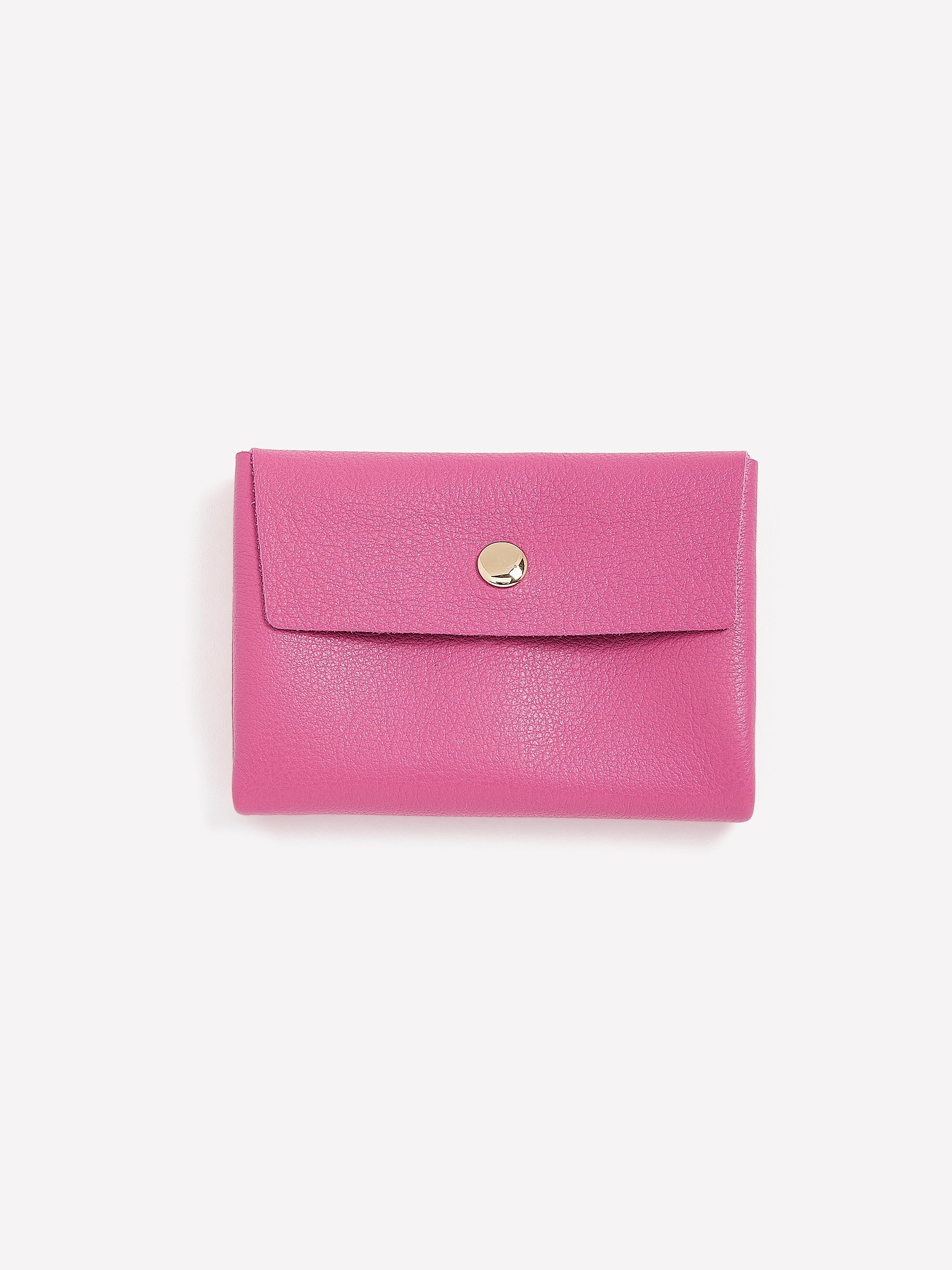 Minimalist Leather Wallet - Image 15
