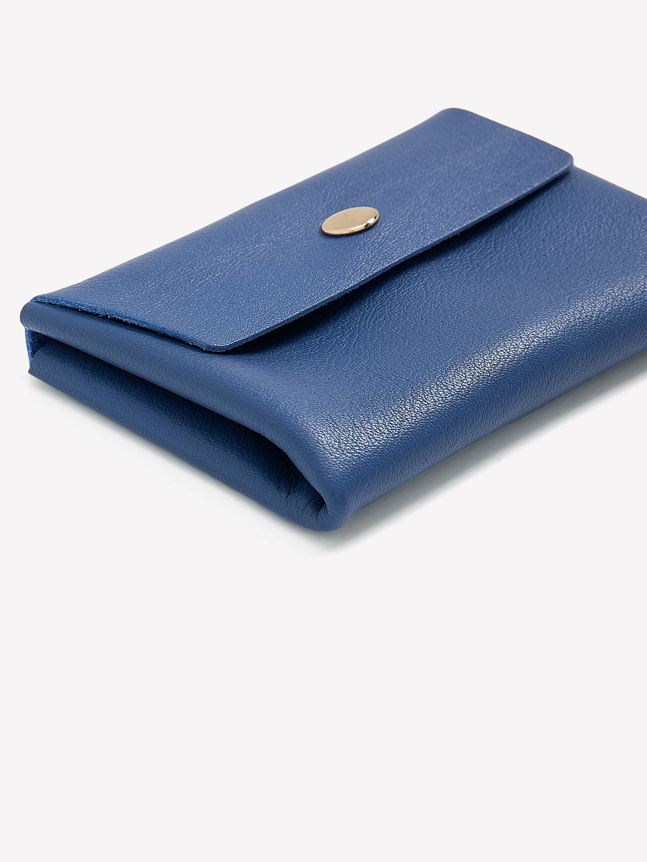 Minimalist Leather Wallet - Image 6