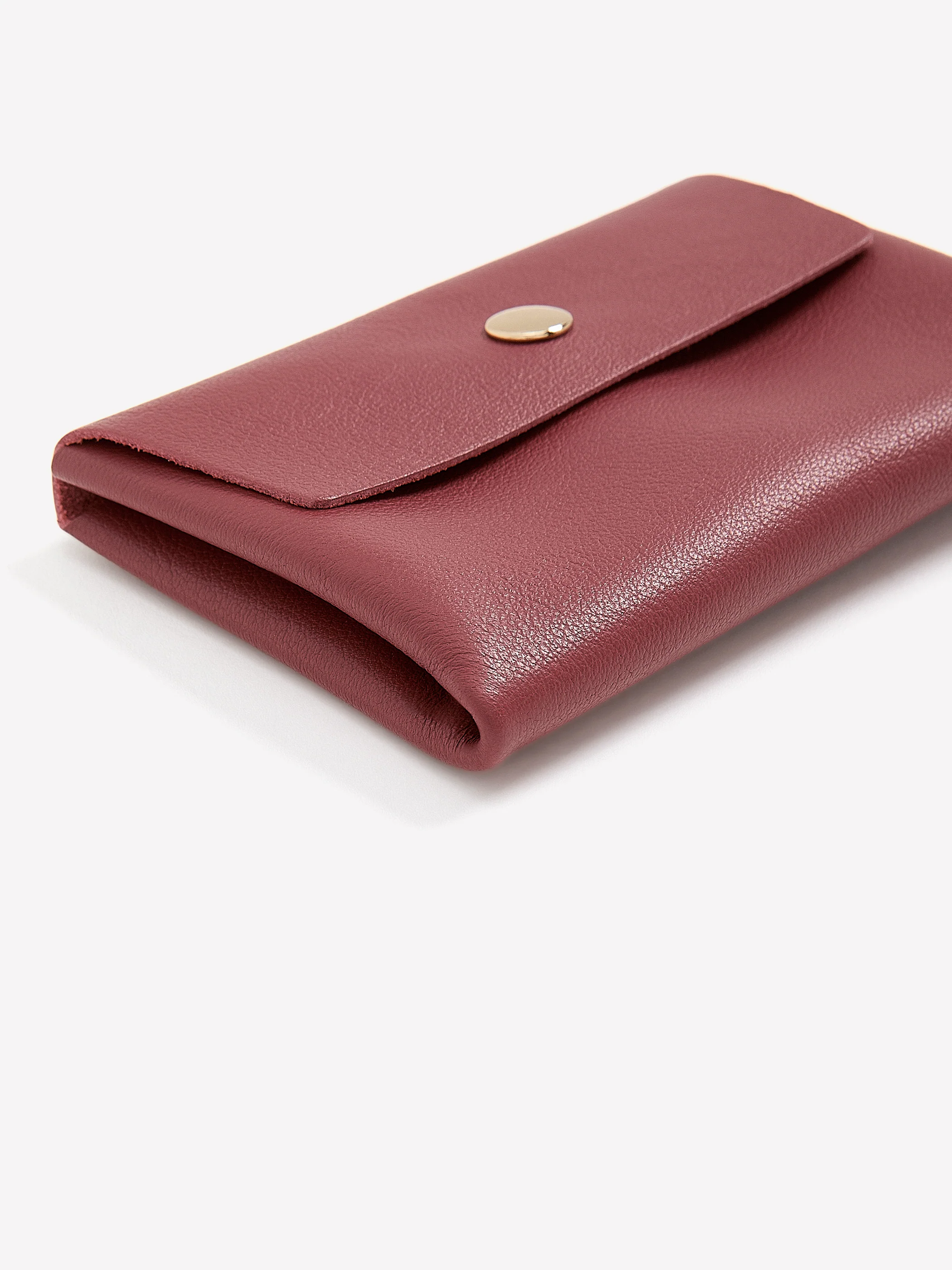 Minimalist Leather Wallet - Image 8