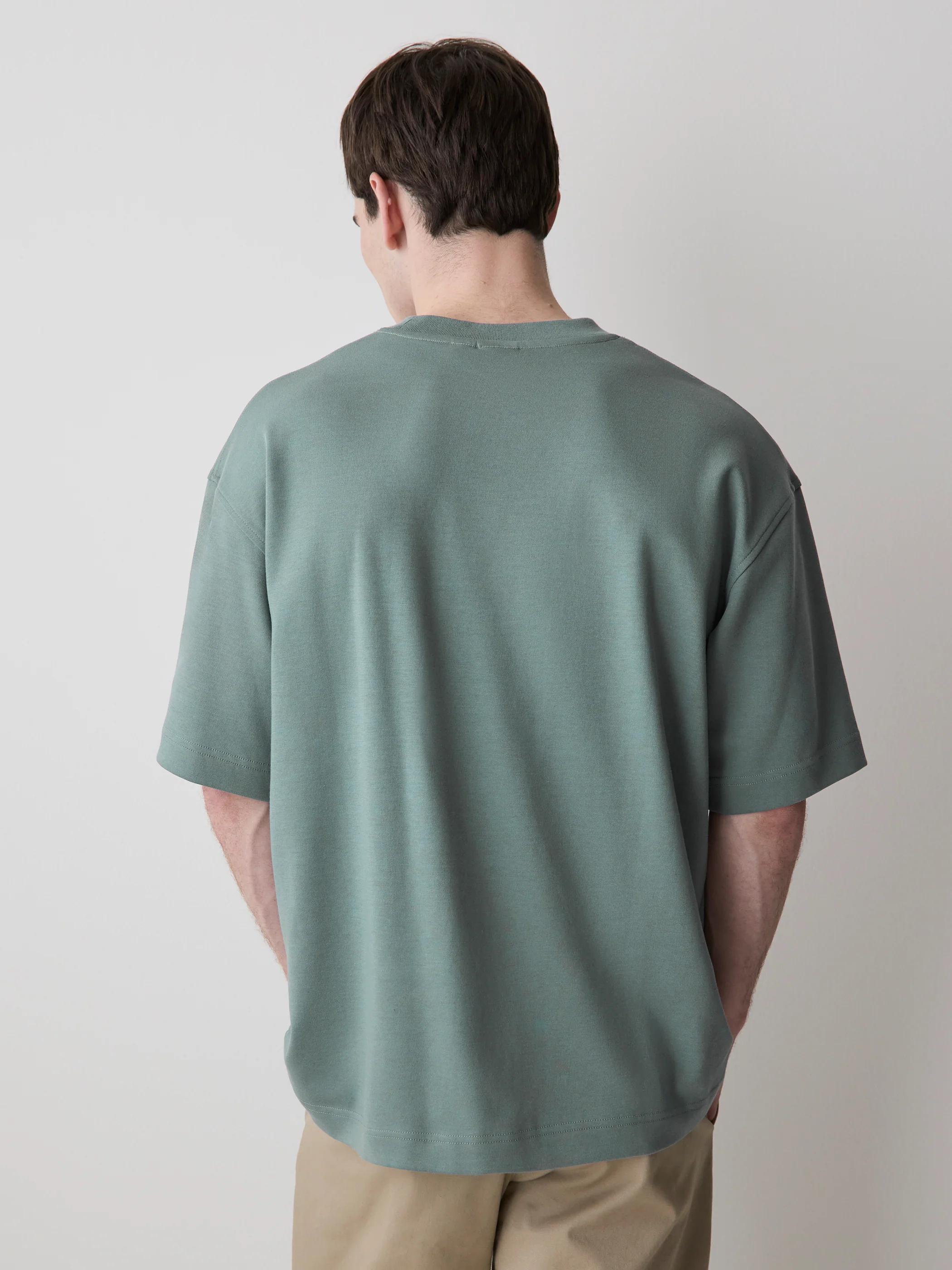 Oversized Short-Sleeve Crew-Neck Tee - Image 18