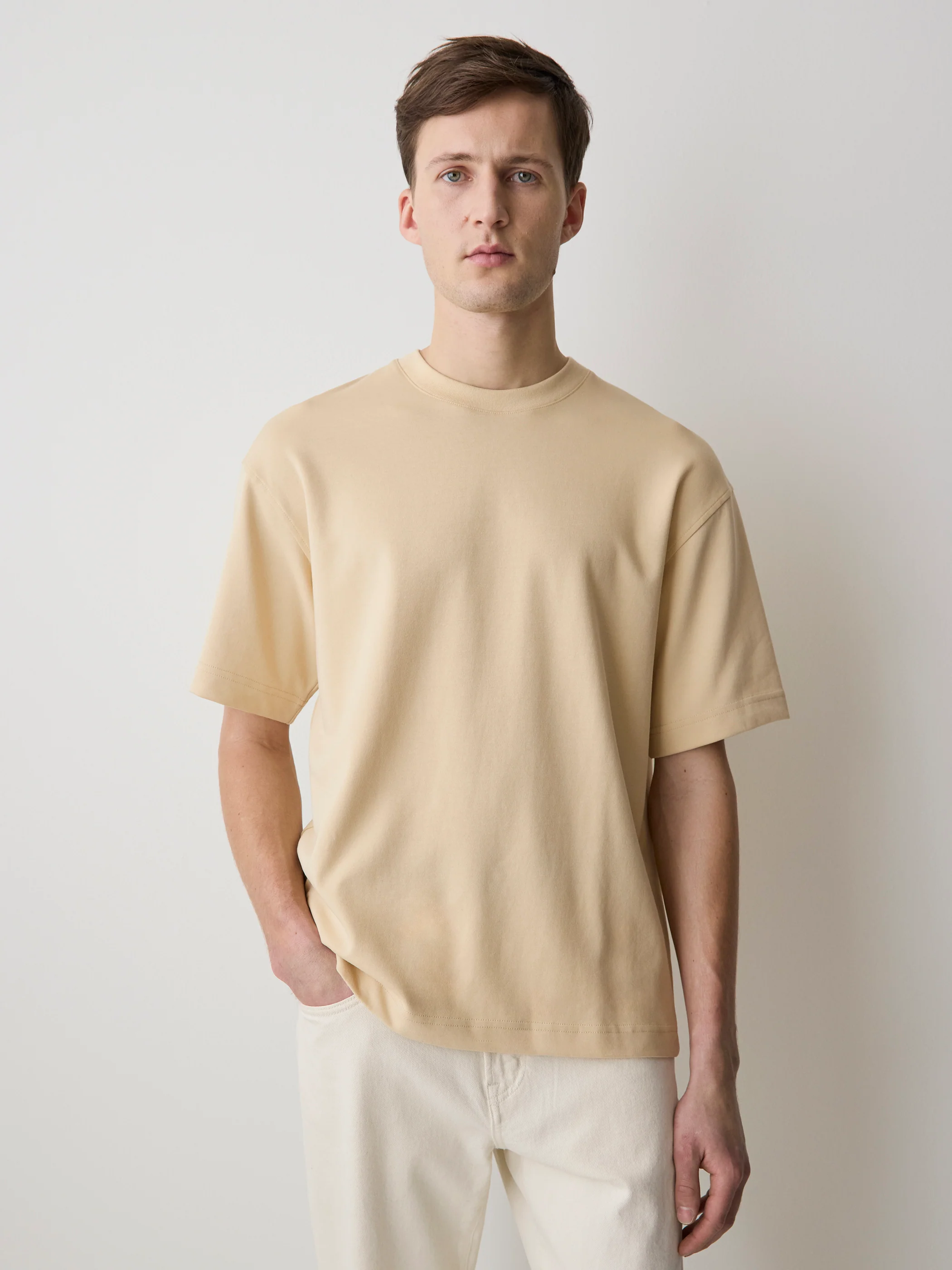 Oversized Short-Sleeve Crew-Neck Tee - Image 21