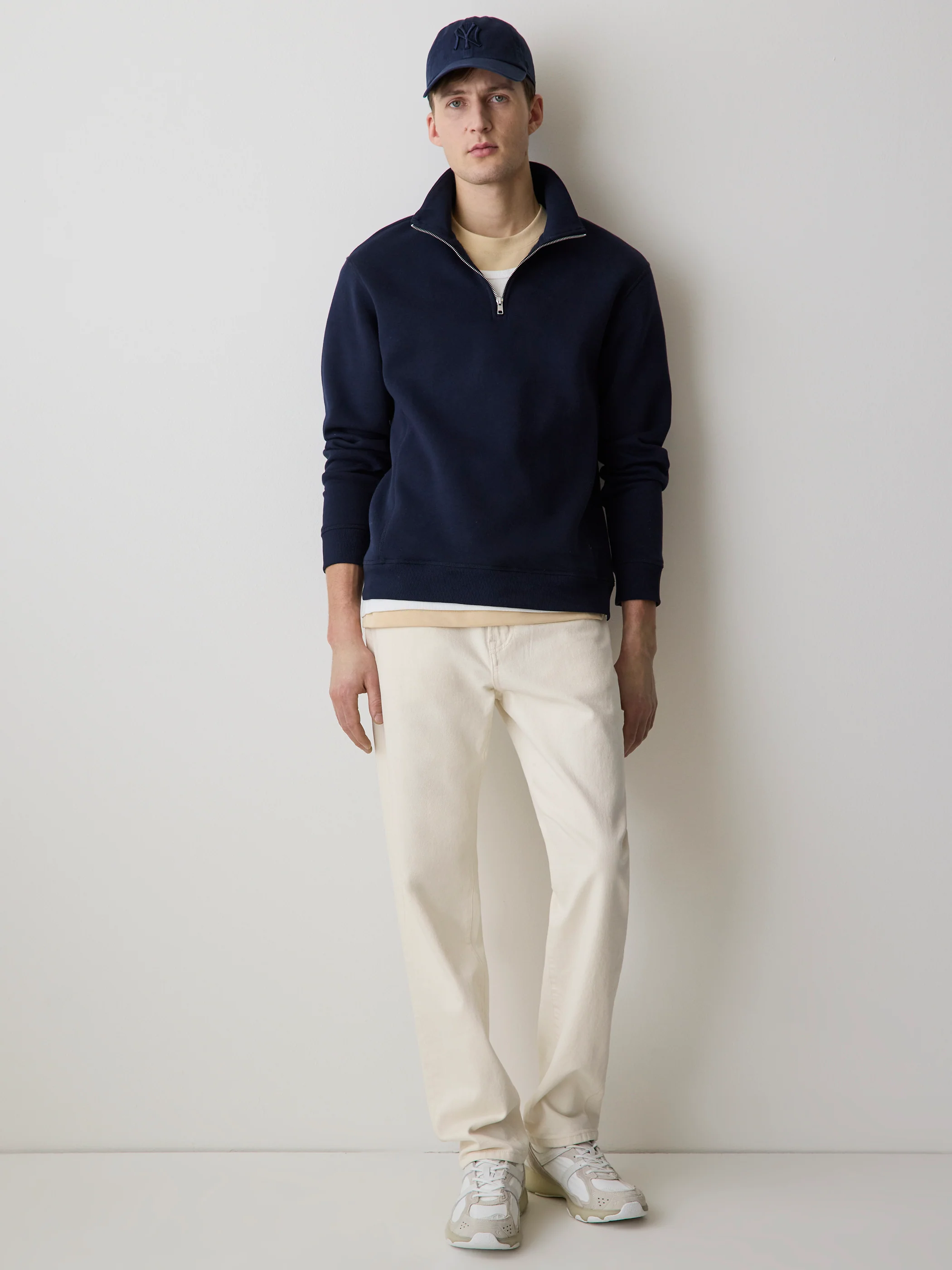 Oversized Short-Sleeve Crew-Neck Tee - Image 22