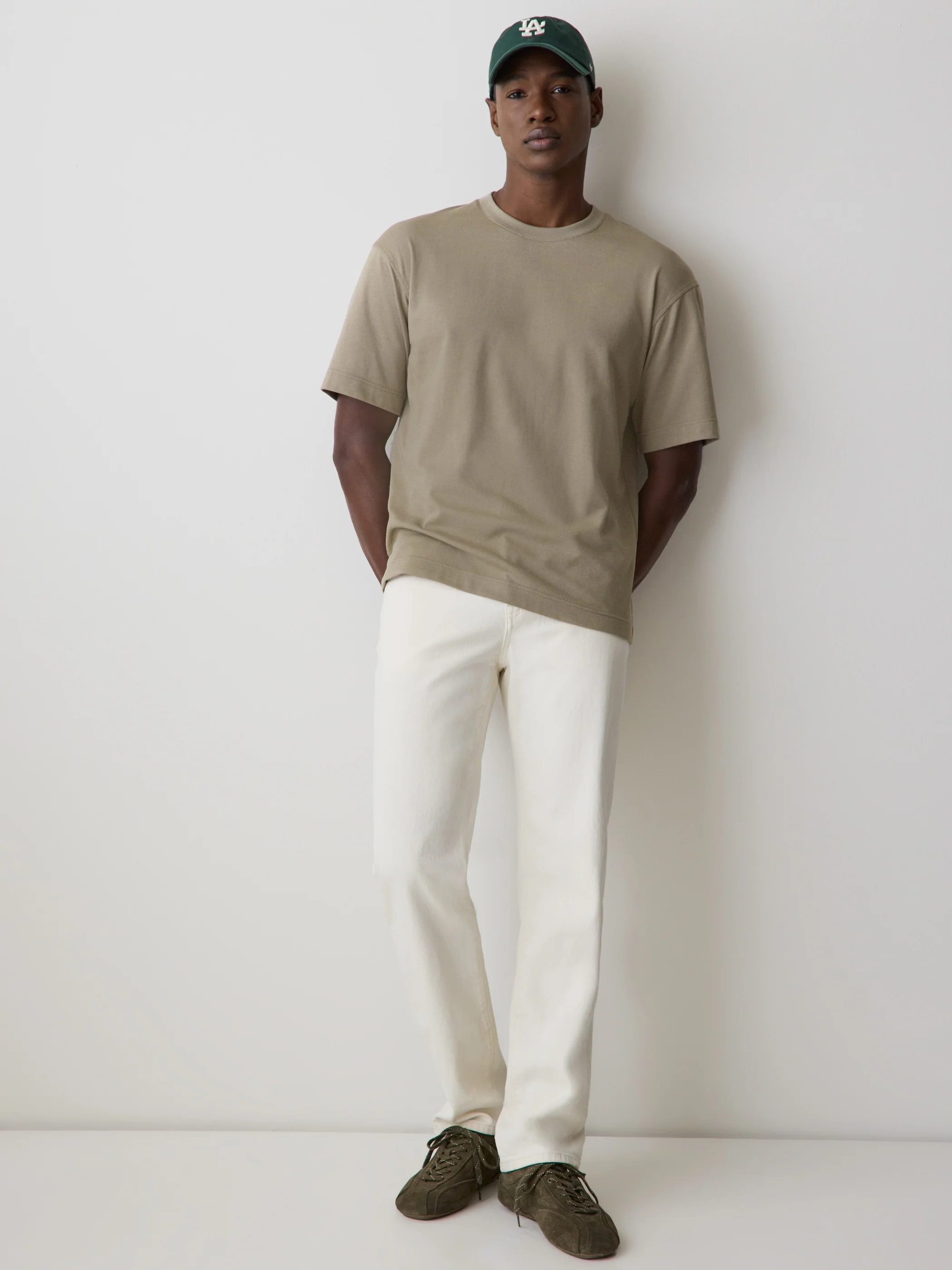 Oversized Short-Sleeve Crew-Neck Tee - Image 27