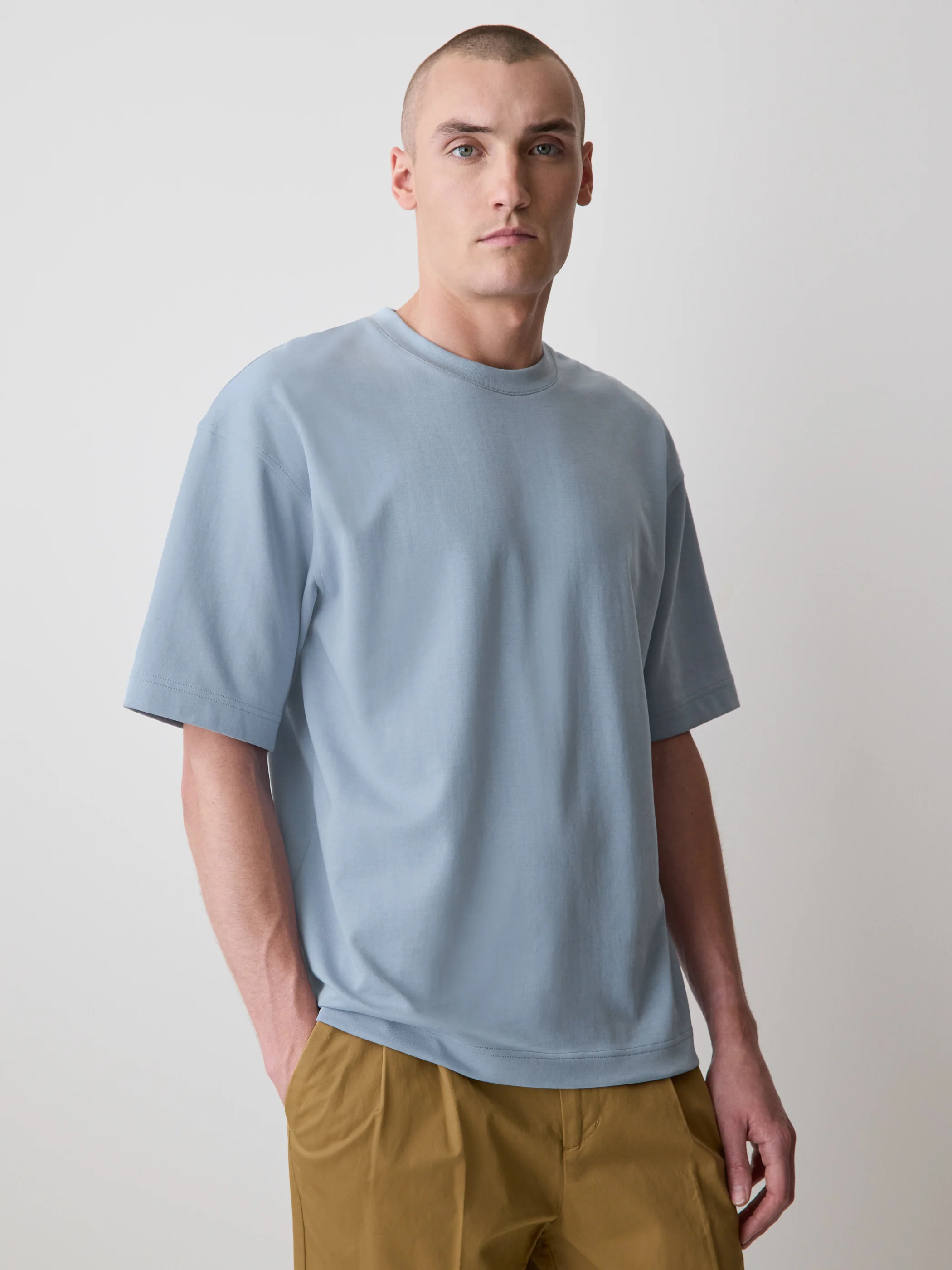 Oversized Short-Sleeve Crew-Neck Tee - Image 31