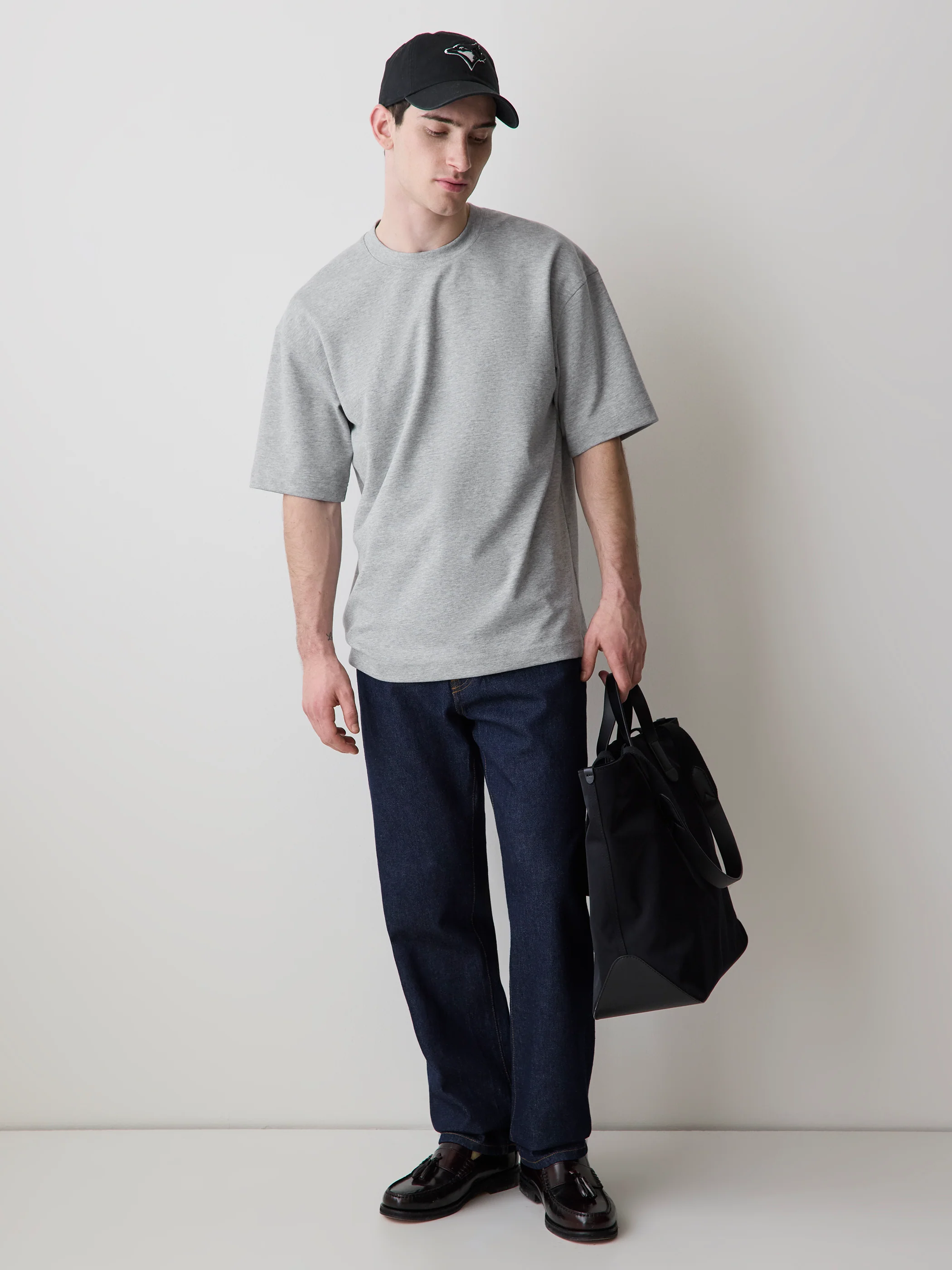 Oversized Short-Sleeve Crew-Neck Tee - Image 7