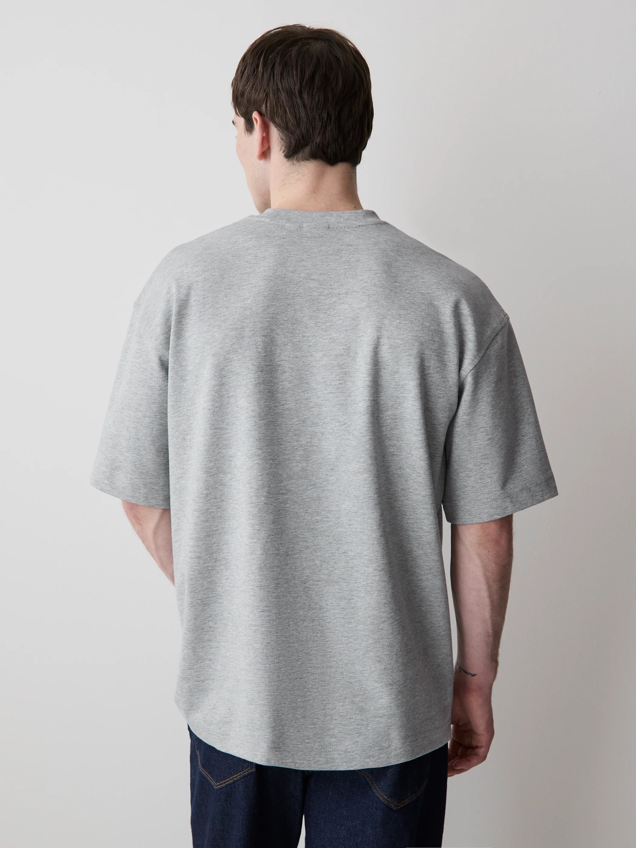 Oversized Short-Sleeve Crew-Neck Tee - Image 8