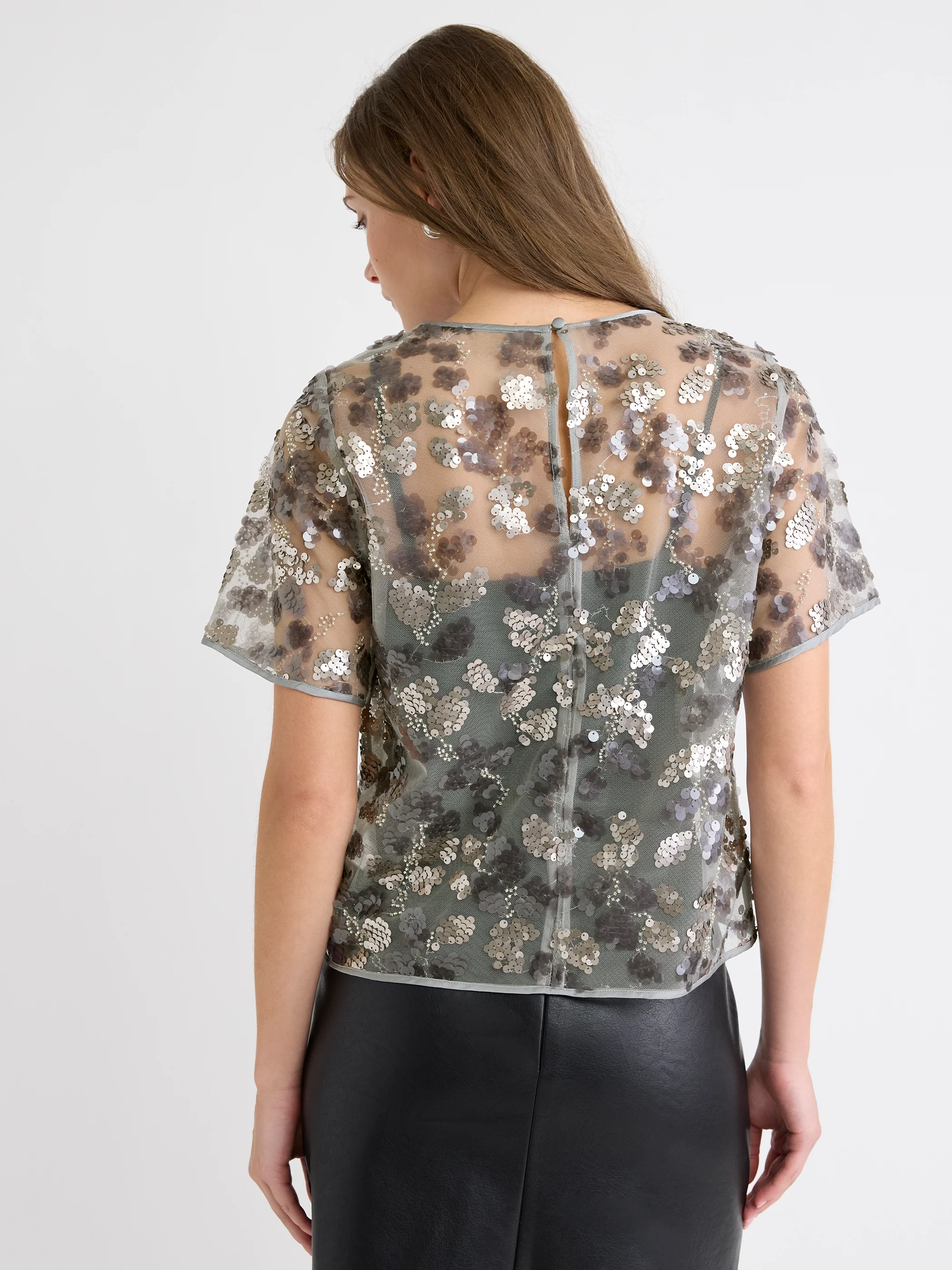 Short-Sleeve Crew-Neck Sequins Popover Blouse - Image 9
