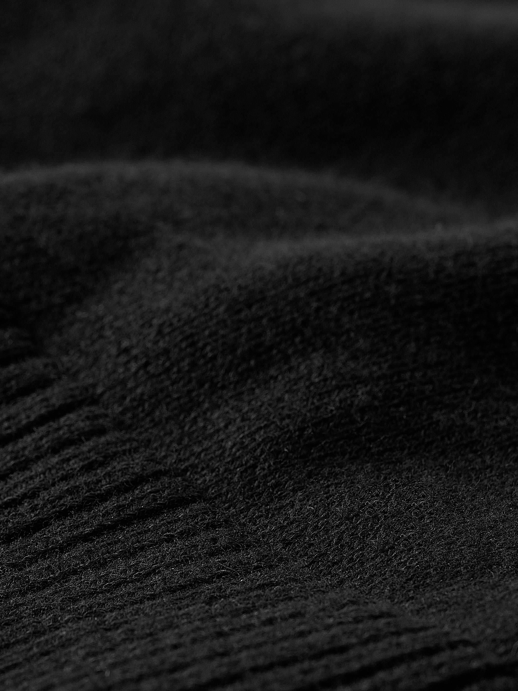 Wool-Blend Short-Sleeve Crew-Neck Sweater - Image 4