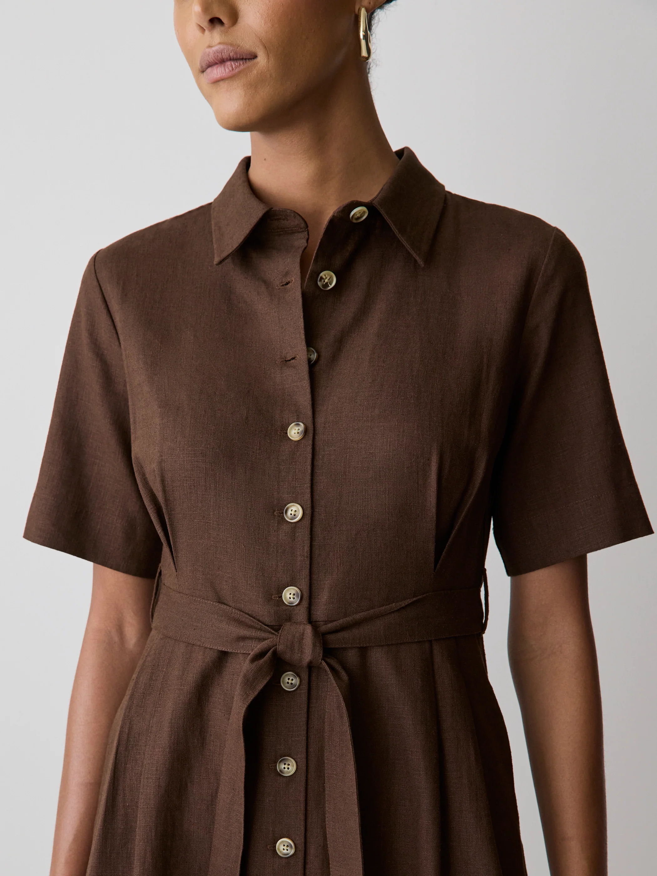 Short-Sleeve Linen-Blend Midi Dress with Shirt Collar - Image 4