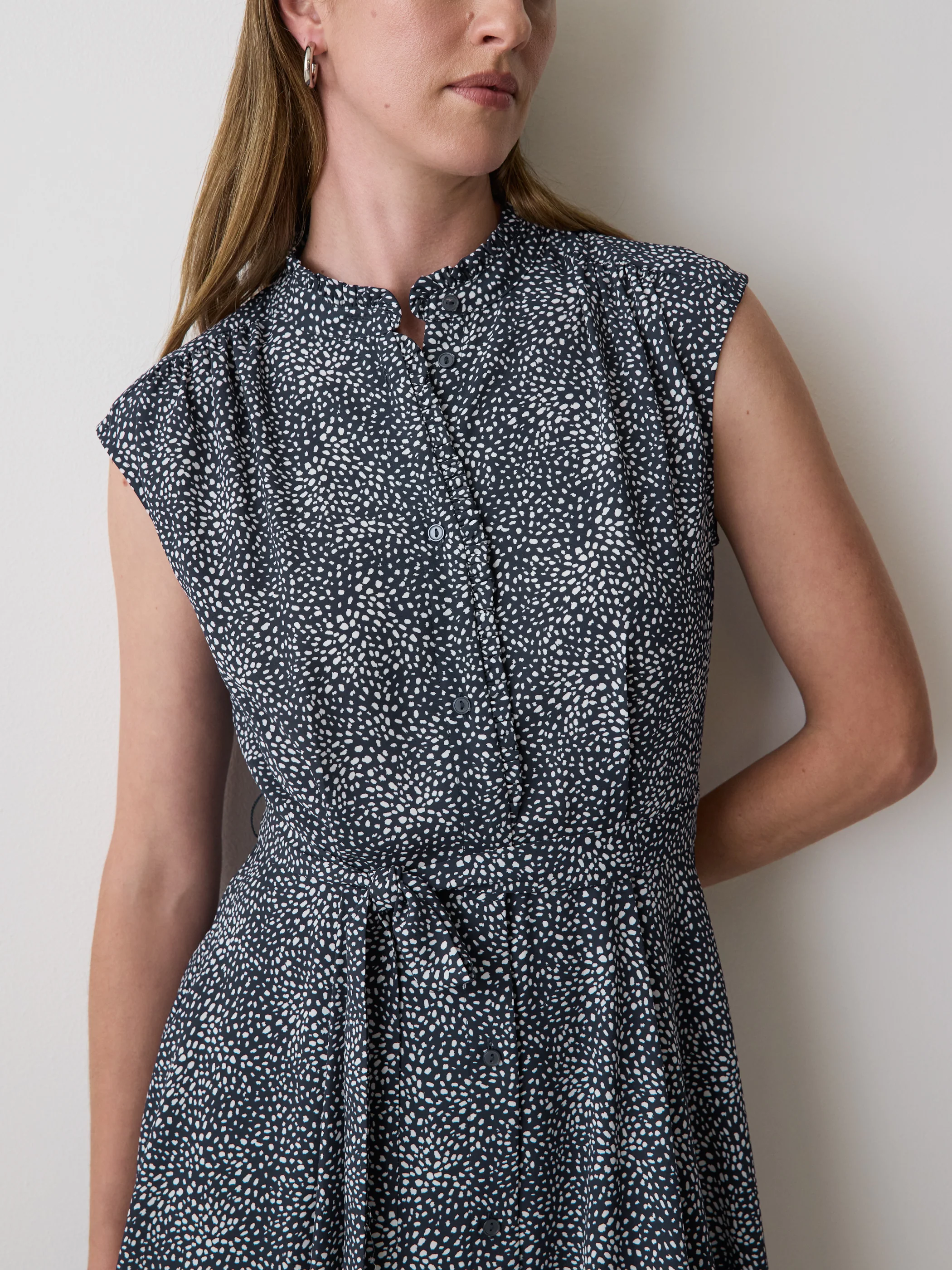 Sleeveless Mock-Neck Buttoned-Down Mini Dress - Image 10