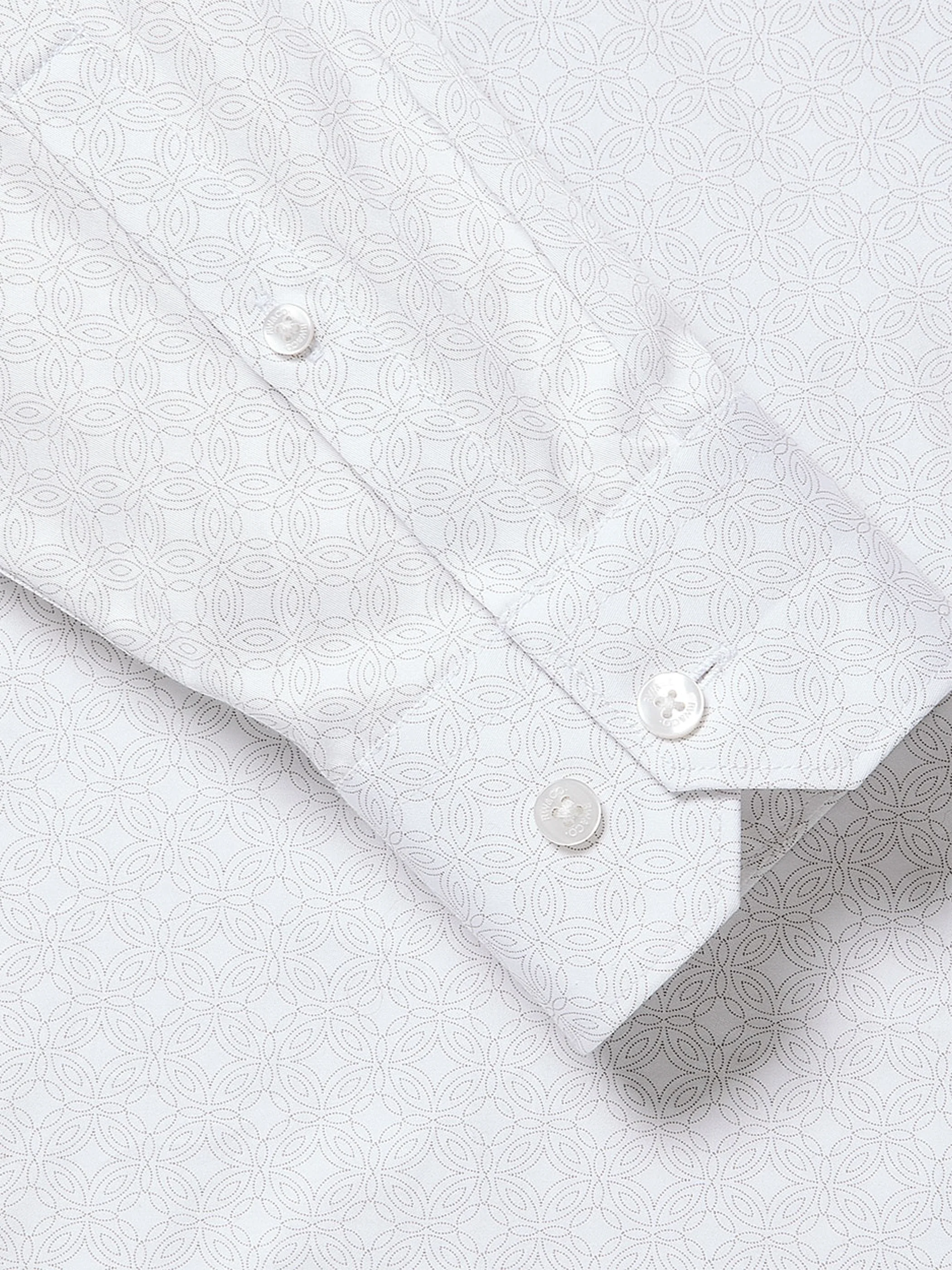 Tailored Fit Dress Shirt with Micro Geo Print - Image 5