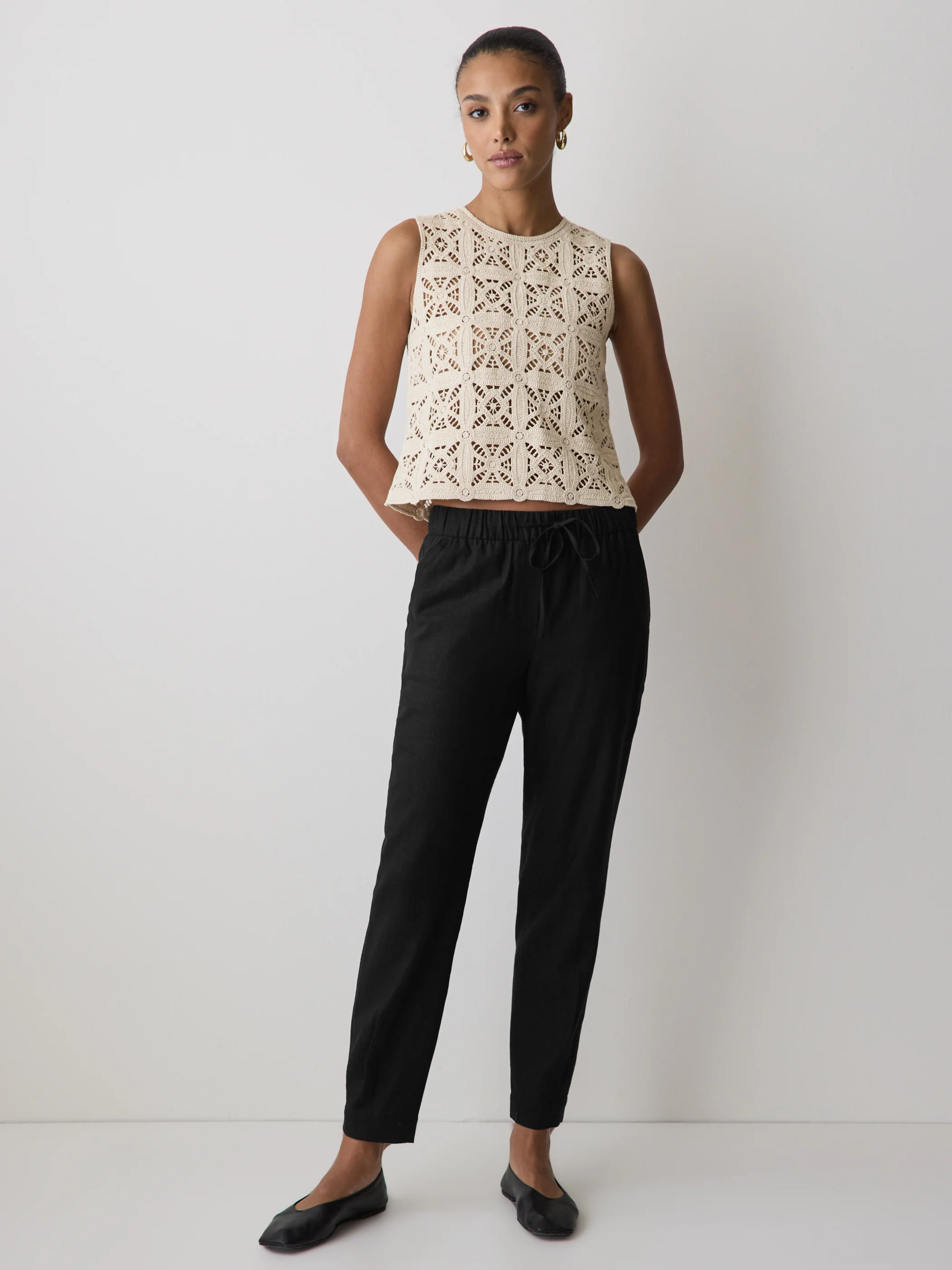 Linen Mid-Rise Tapered-Leg Jogger Pant - Image 8