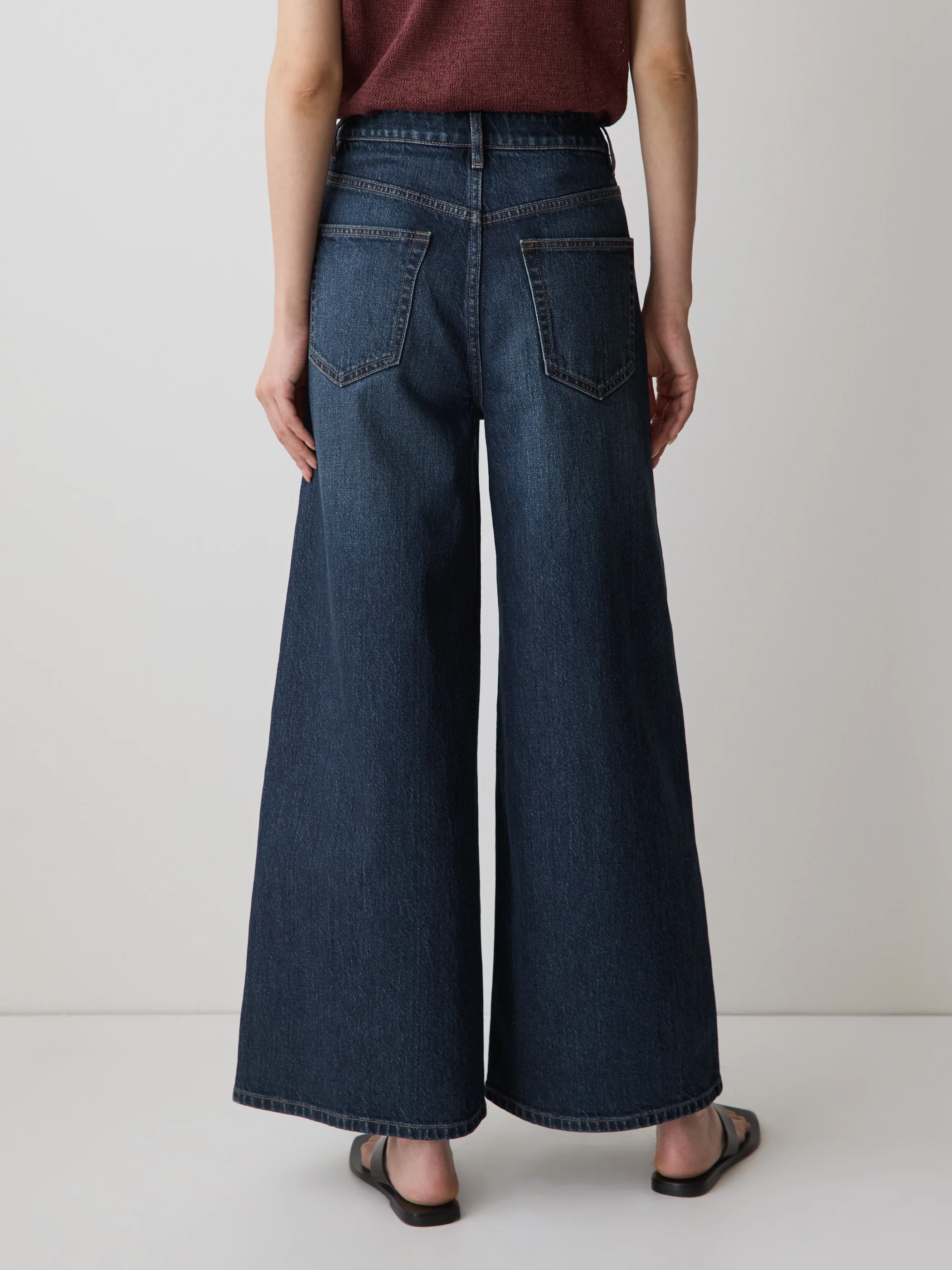 High-Rise Wide-Leg Cropped Jeans - Image 3
