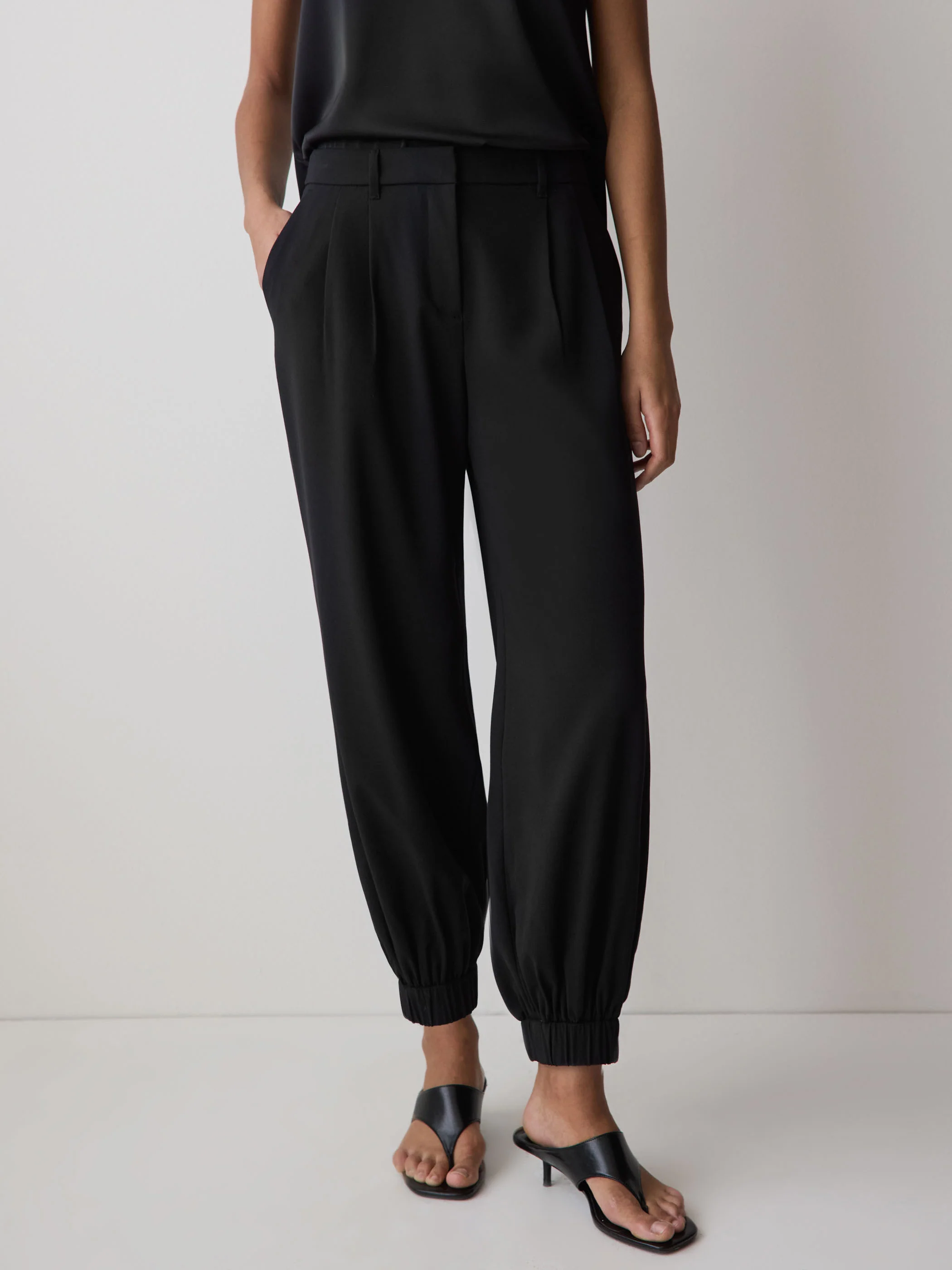 High-Rise Balloon-Leg Pant