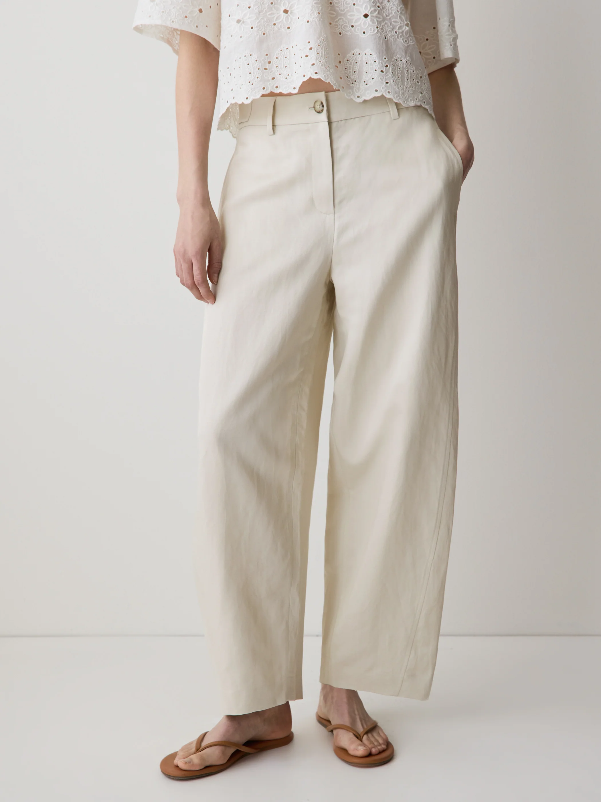 Twill High-Rise Barrel Pant - Image 11