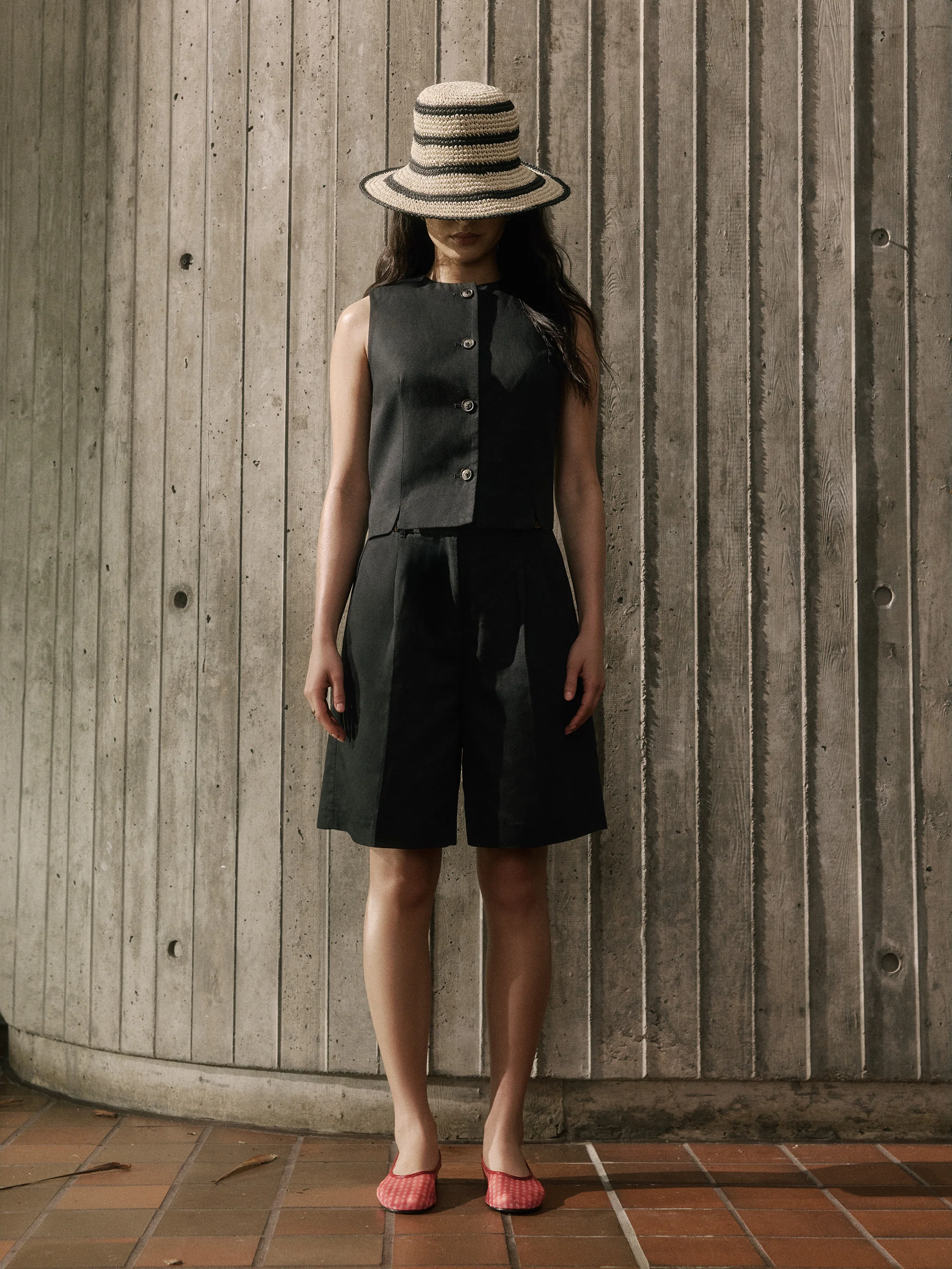 Linen-Blend Sleeveless Vest