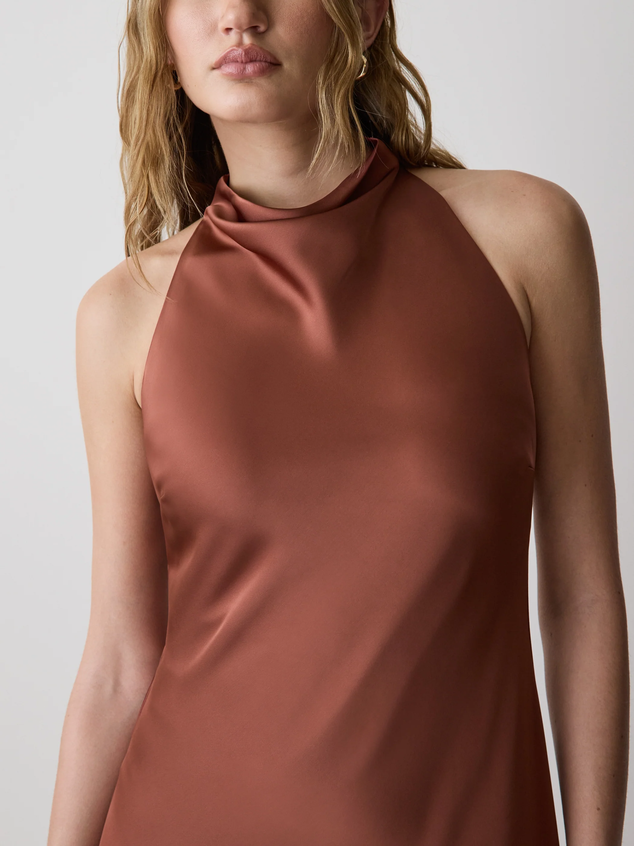 Sleeveless Cowl-Neck Dress with Asymmetrical Hem - Image 4